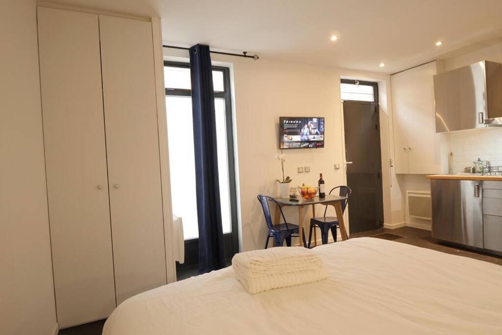 Mykeypers - Cozy Near Canal Saint Martin * Parigi