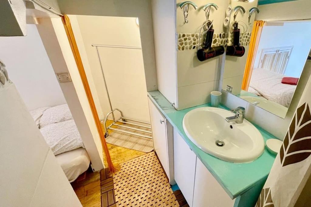 Notre-dame Apartment *