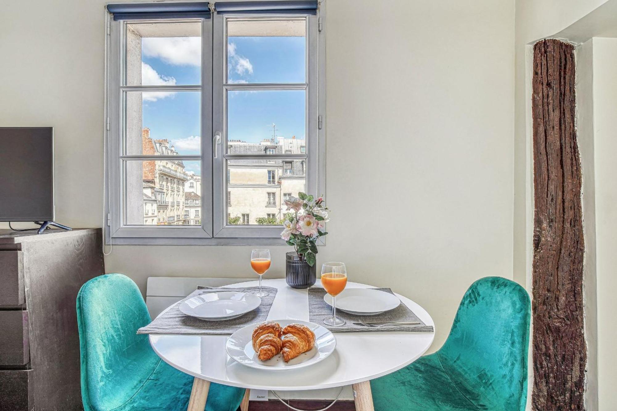 Latin Quarter & Pantheon - Cityapartmentstay Paris