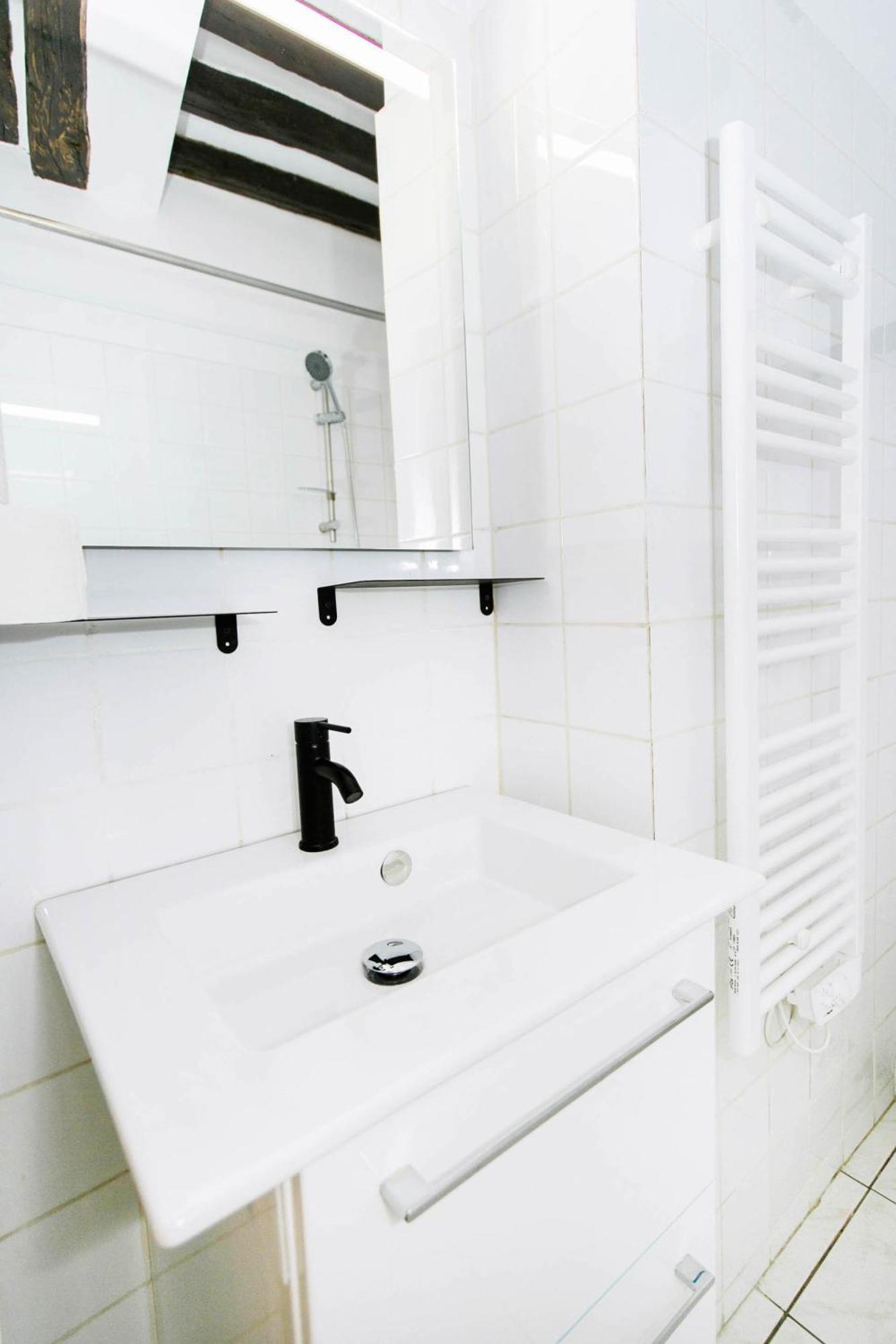 Le Louvre & Rivoli - 1br - Cityapartmentstay Appartamento