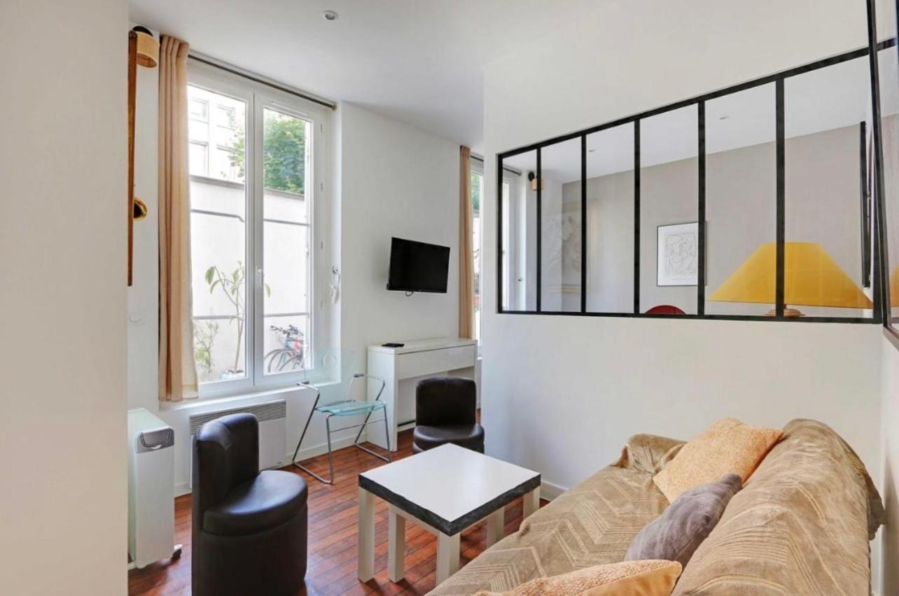 Apartment Magnifique 2 Pieces, Clair Neuf *