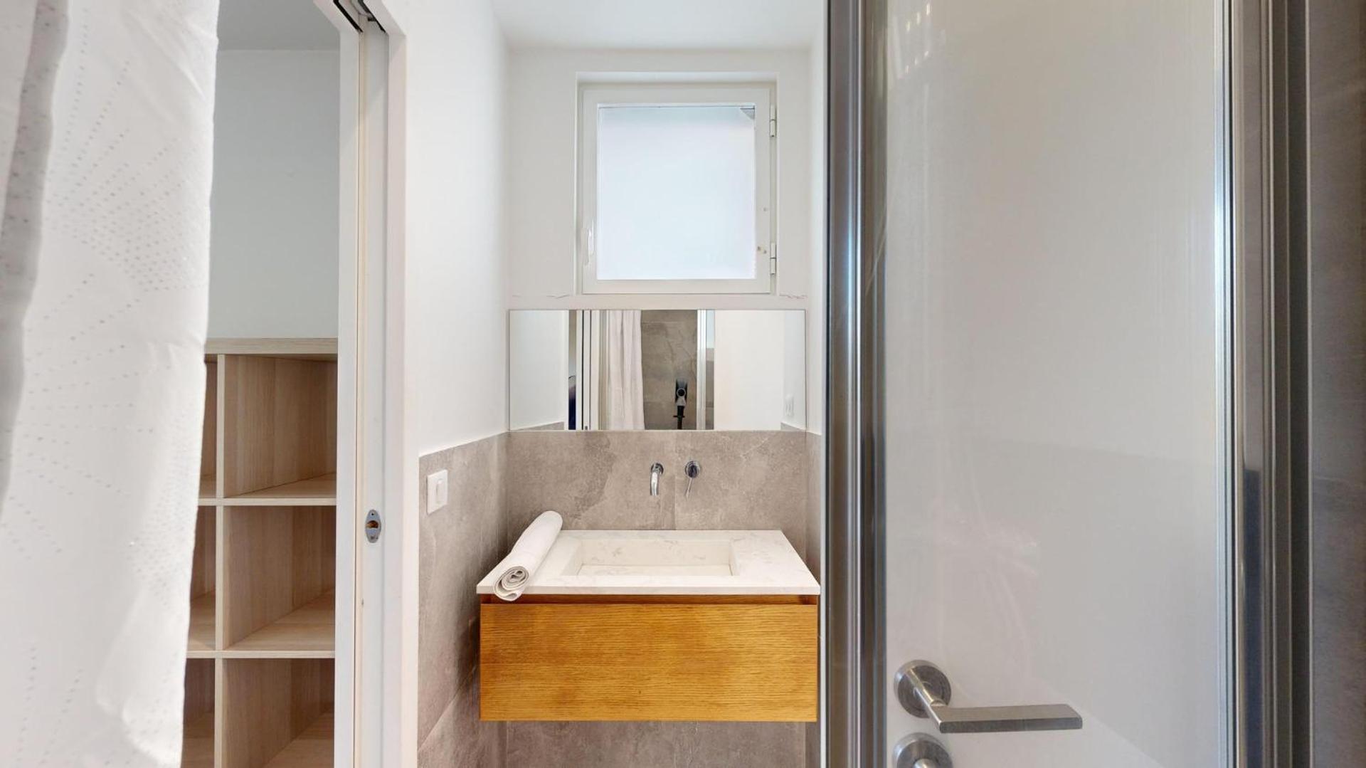155 Georges - Superbe A Parigi