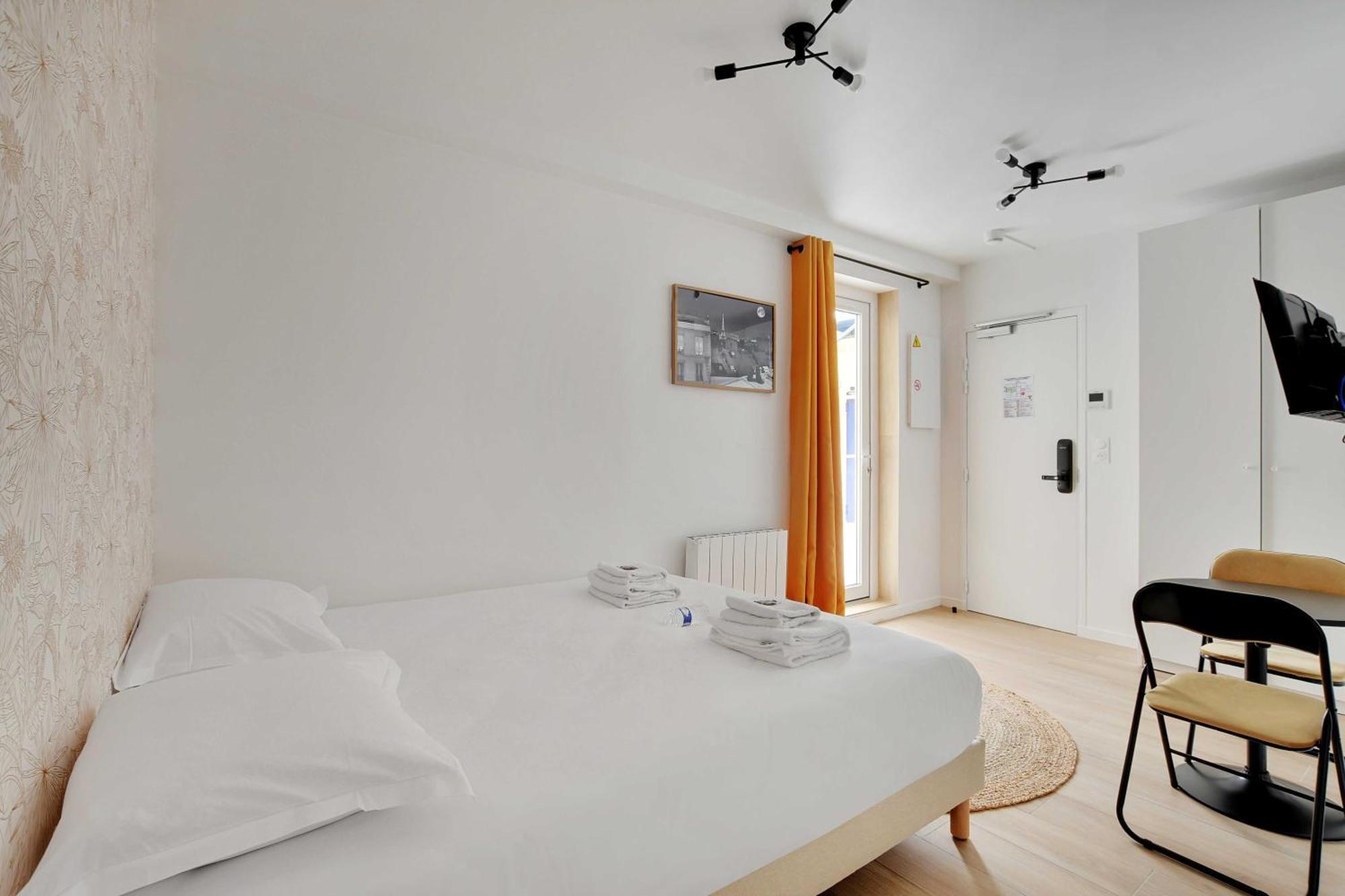 Appartamento Newly Renovated Republique Parigi