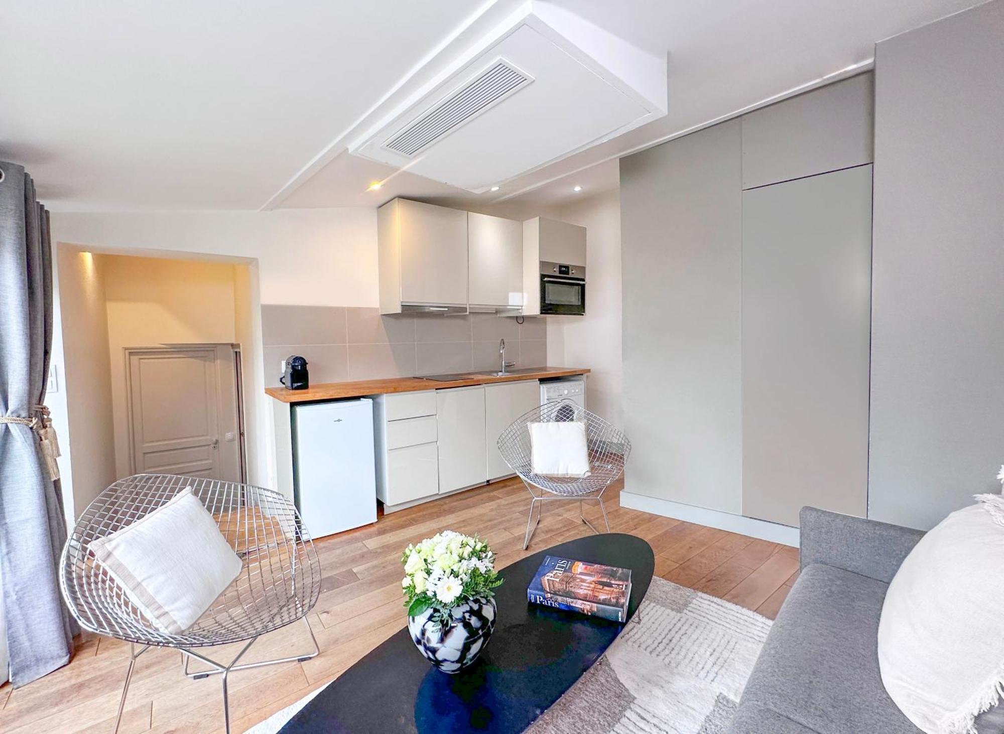 Apartment St Michel