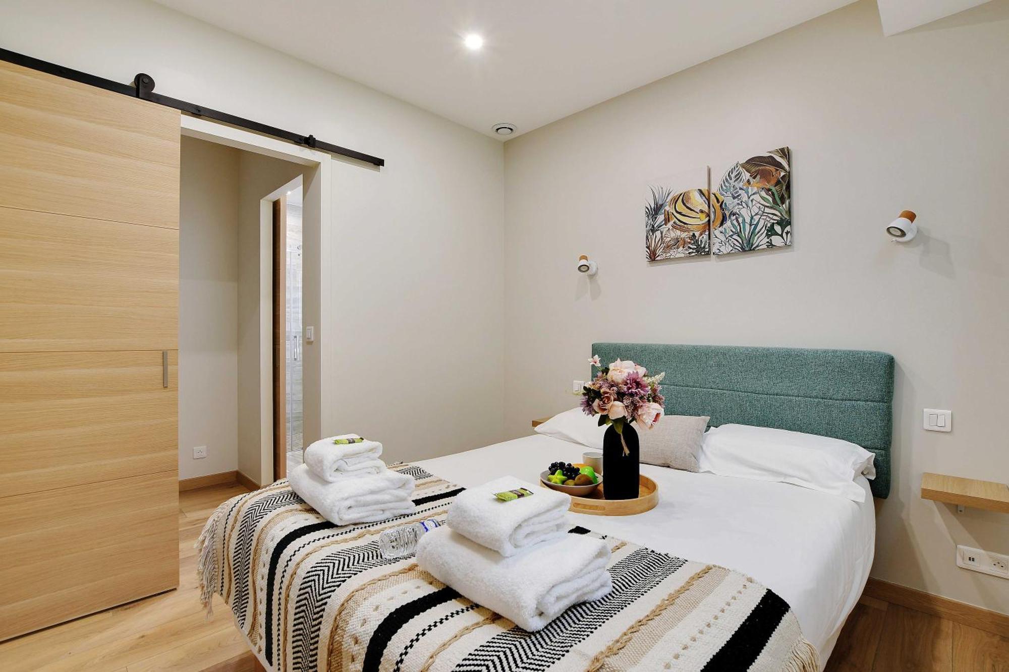 Elegant - 2br-5p - Champs De Mars
