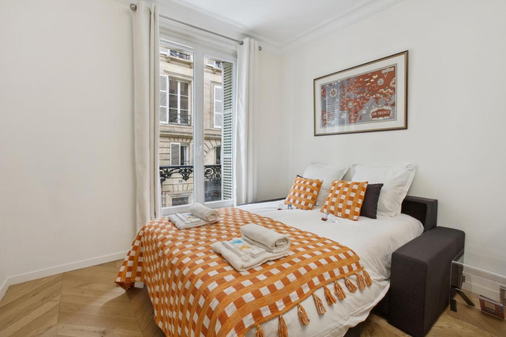 270 Haute - Superb In Paris. * Paris