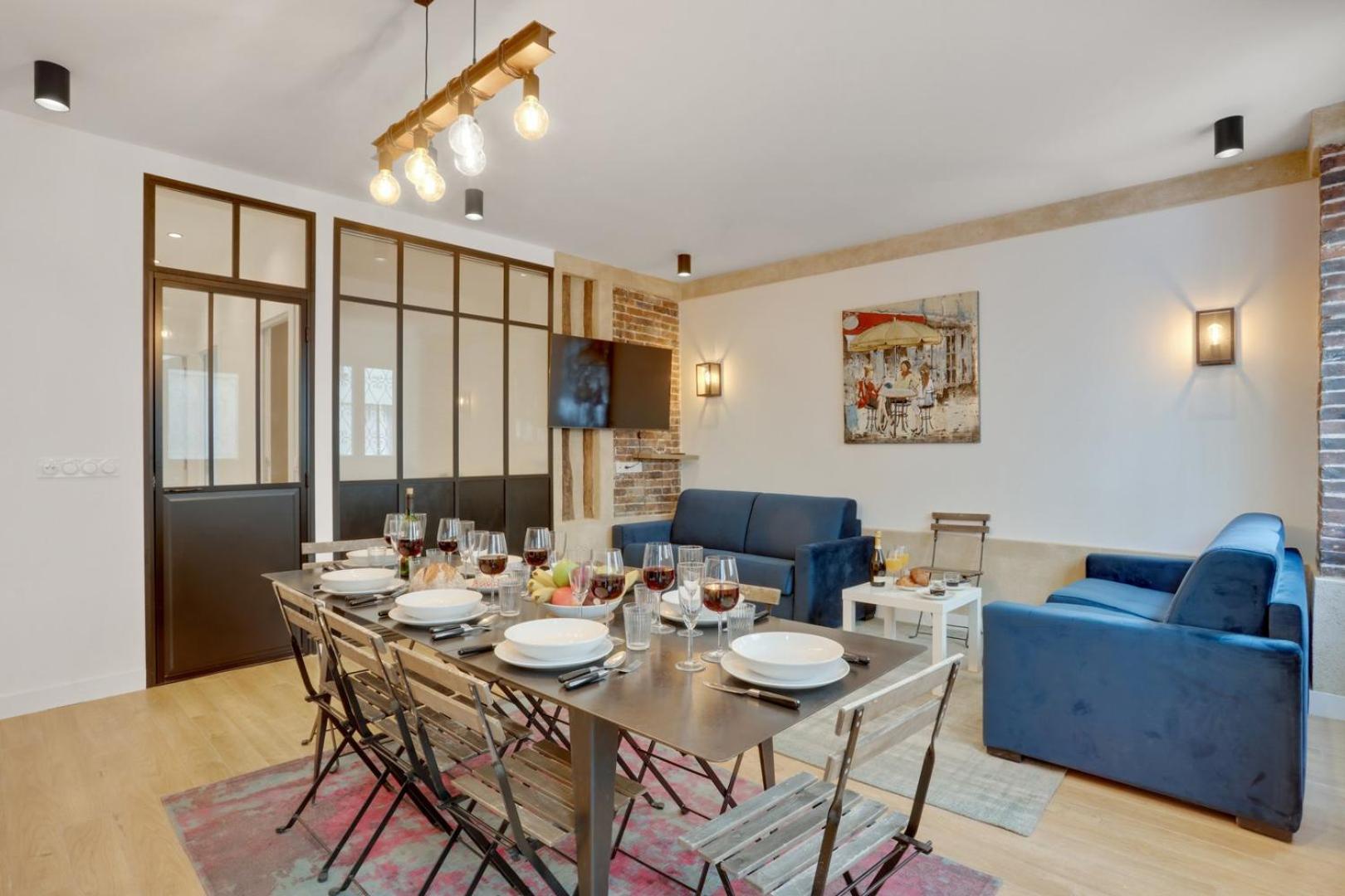 245 Mercedes - Superb In Apartment Paris