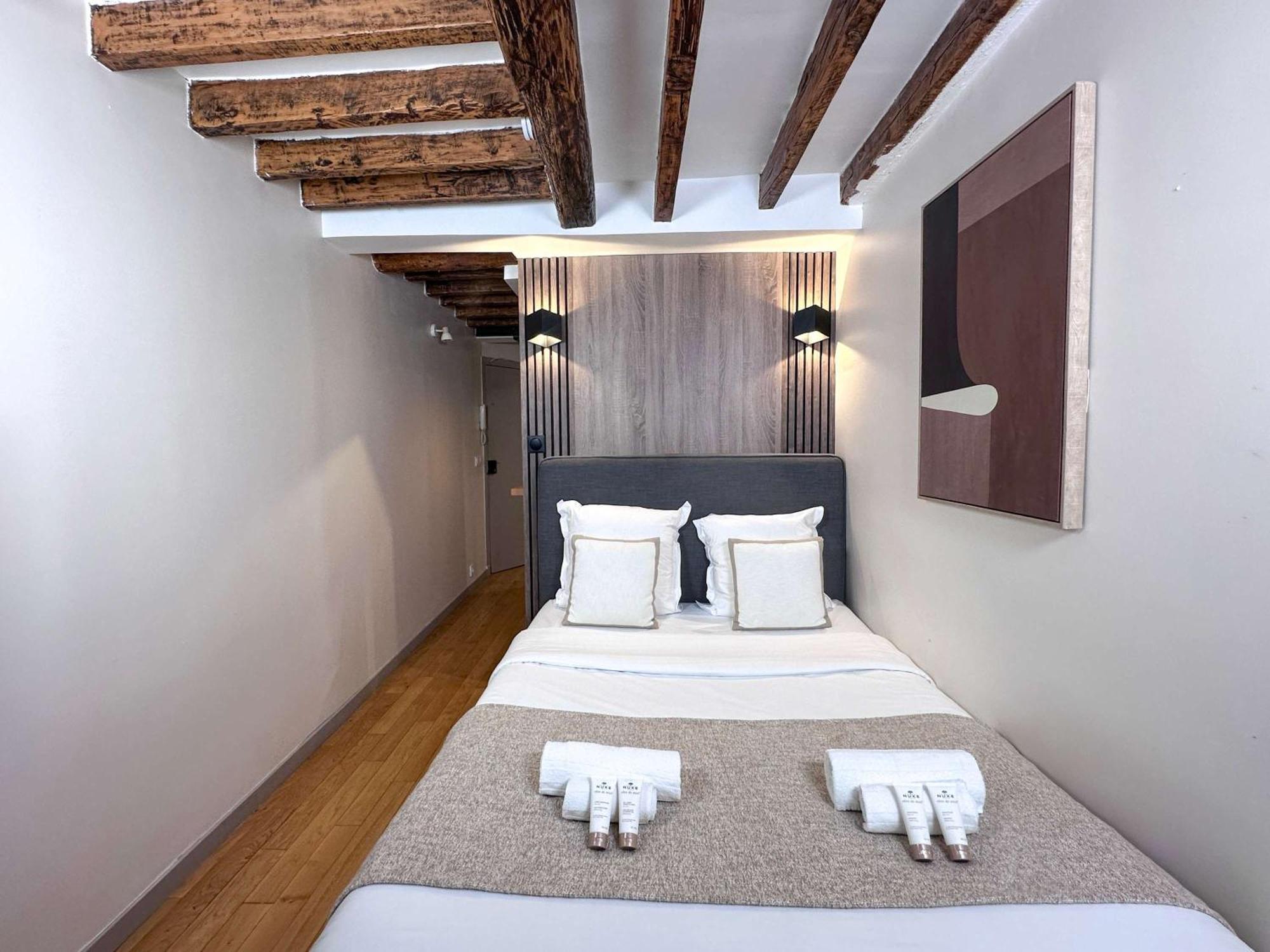 Apartment Authentic Flat Near Luxembourg Garden Paris