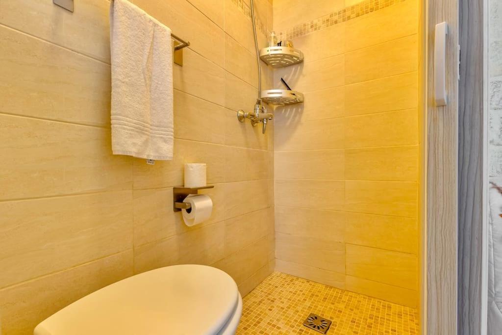 New Champs Elysees 2pax Appartamento