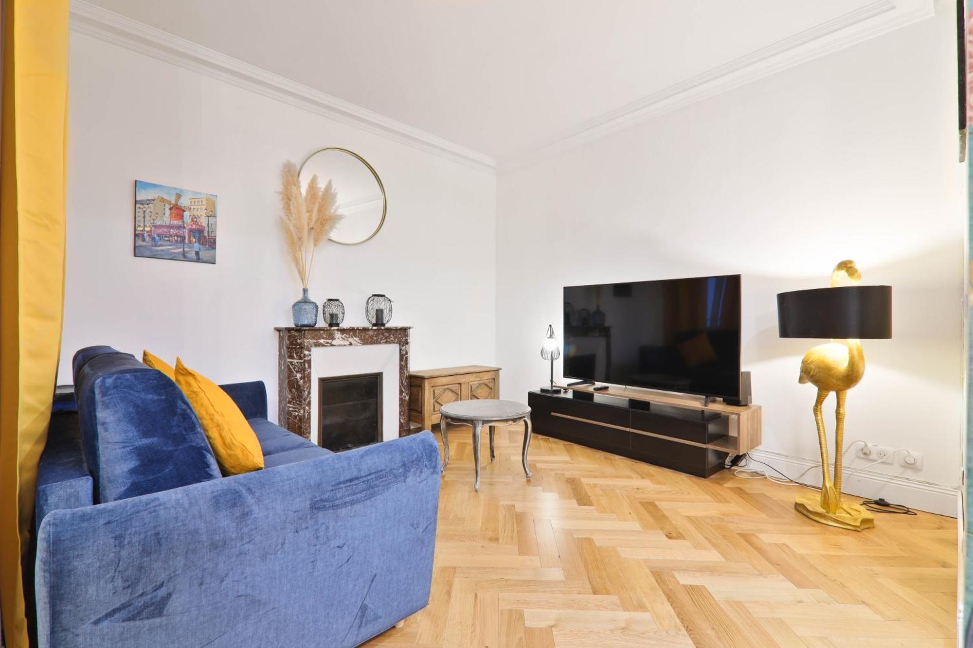 Arc De Triomphe Free Netflix Apartment