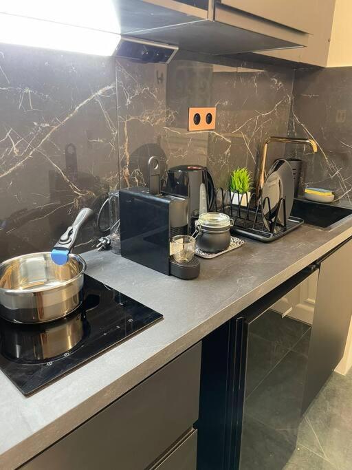Cosy 8e Champs Elysees Miromesnil Appartamento