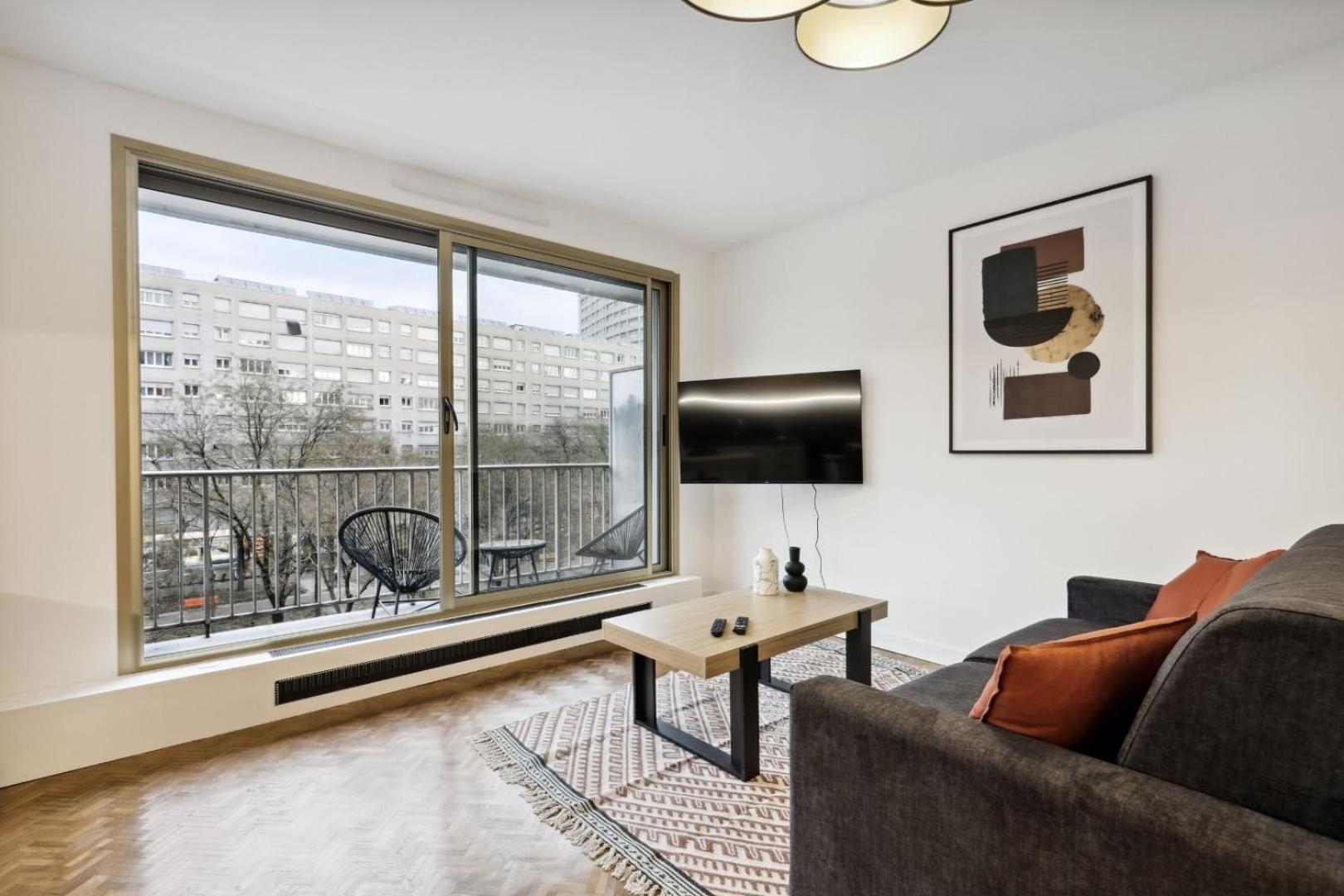 520 Patsy - Superbe A Parigi