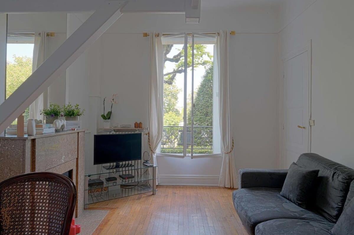 Charming Bright Studio In Luxurious 16th Parigi