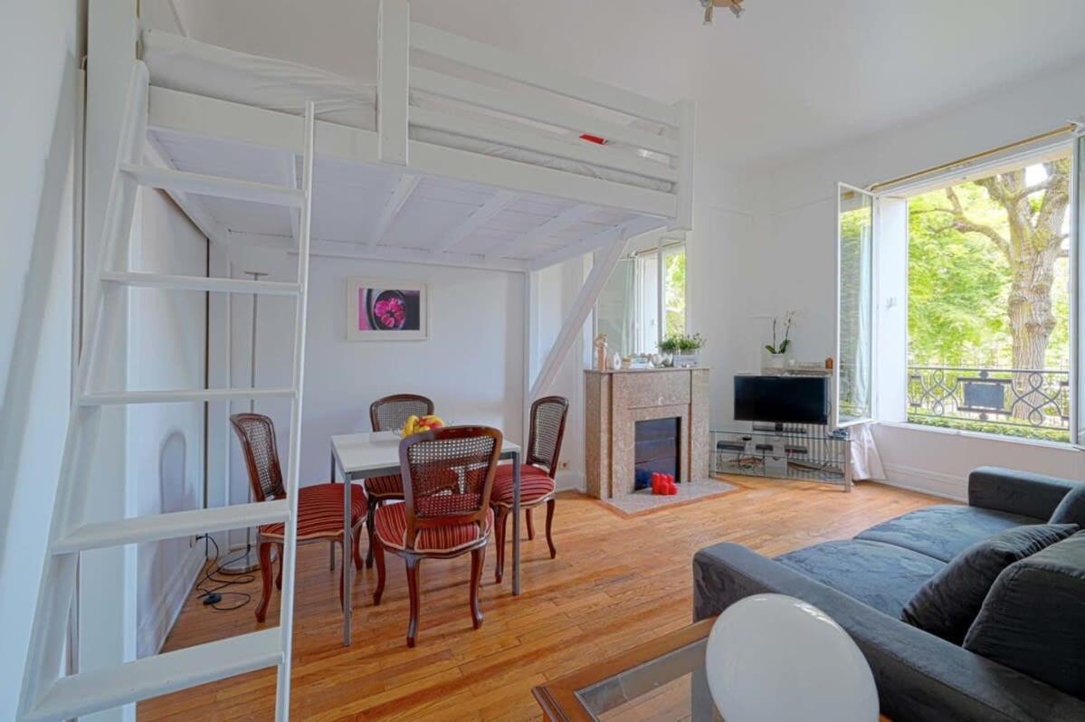 Appartamento Charming Bright Studio In Luxurious 16th Parigi