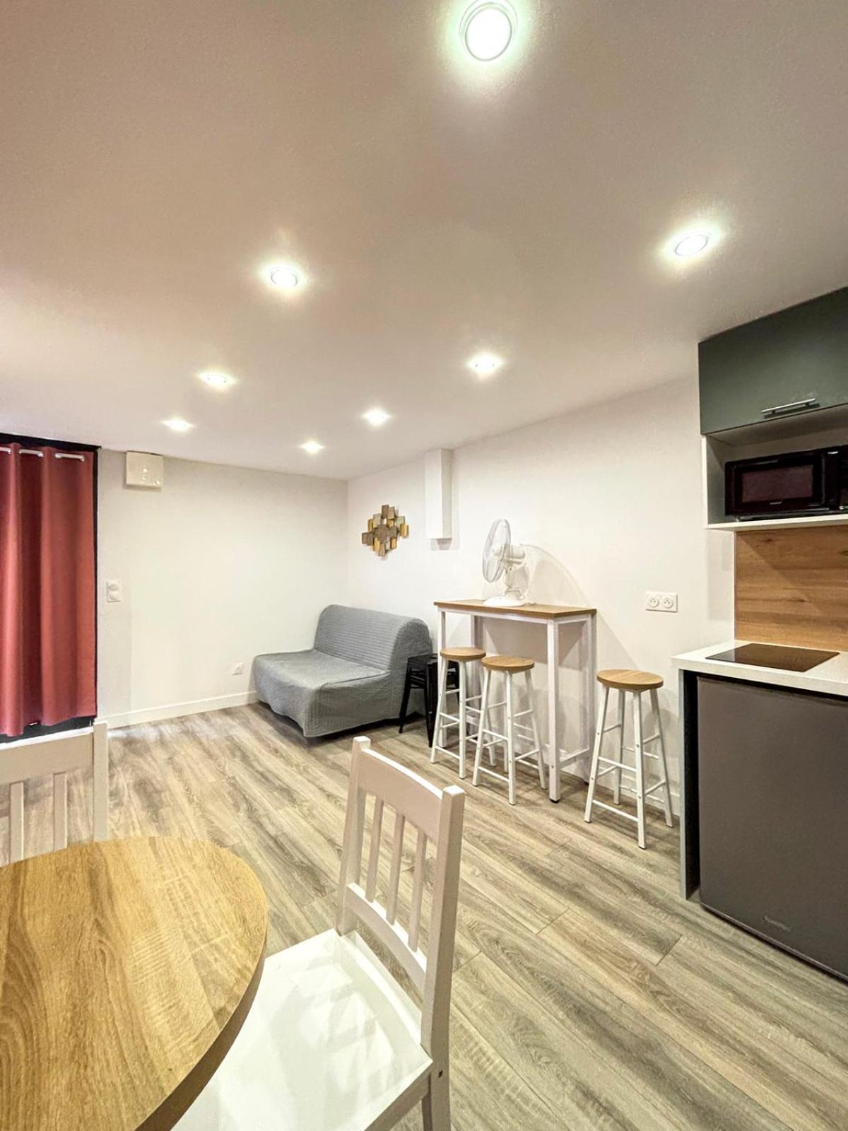 Nets - Robida Apartment Paris