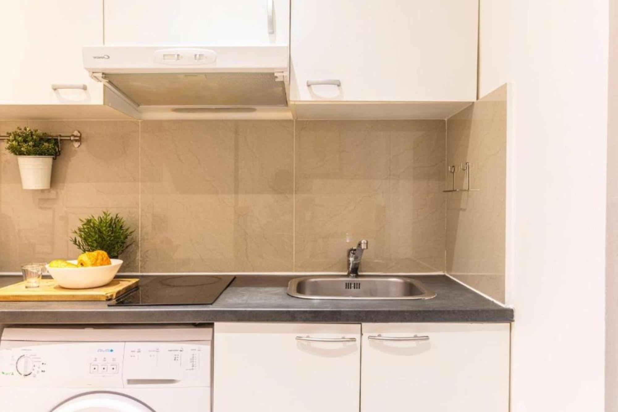 Appartamento Quiet -1br-4p- Sacre Coeur Parigi