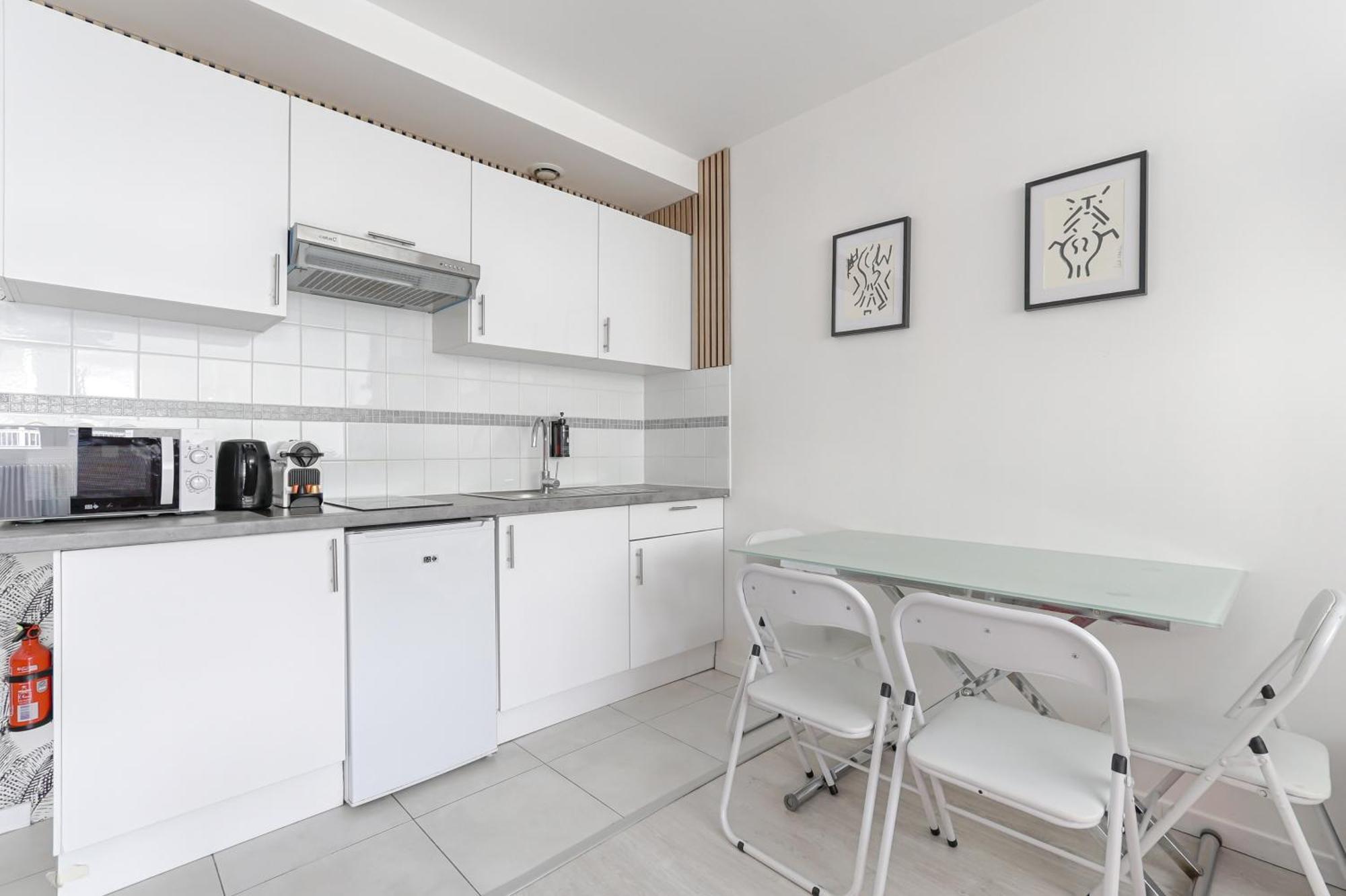 Saint Fargeau Gambetta Iii Lovely 4p-1br Appartamento Parigi