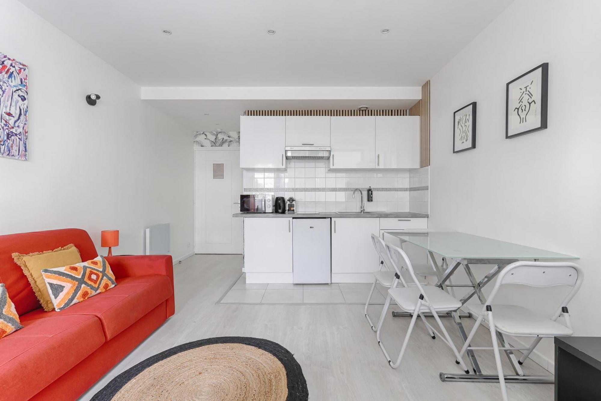 Saint Fargeau Gambetta Iii Lovely 4p-1br Parigi