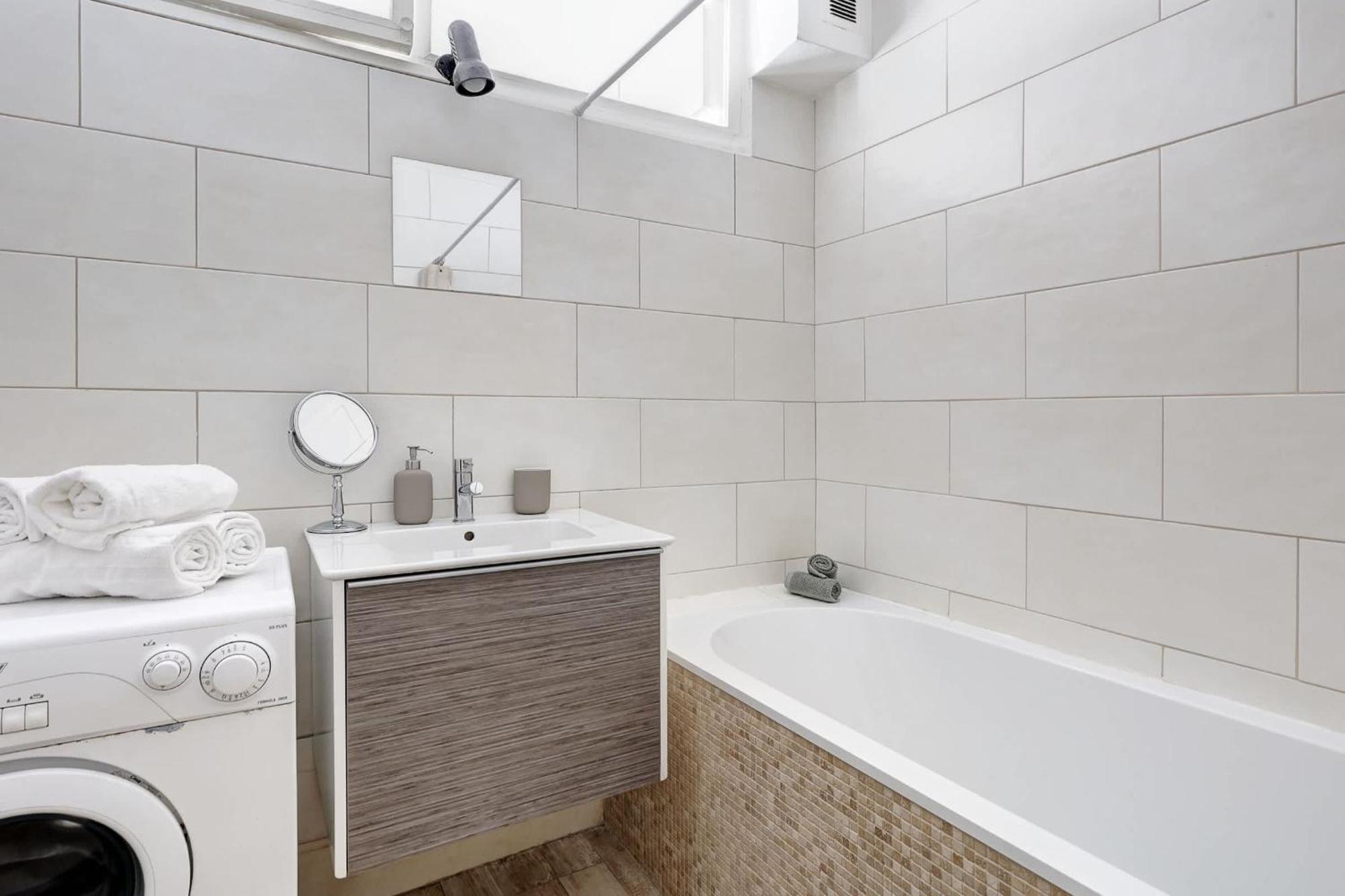 Invalides & Rue Cler - 1br - Cityapartmentstay