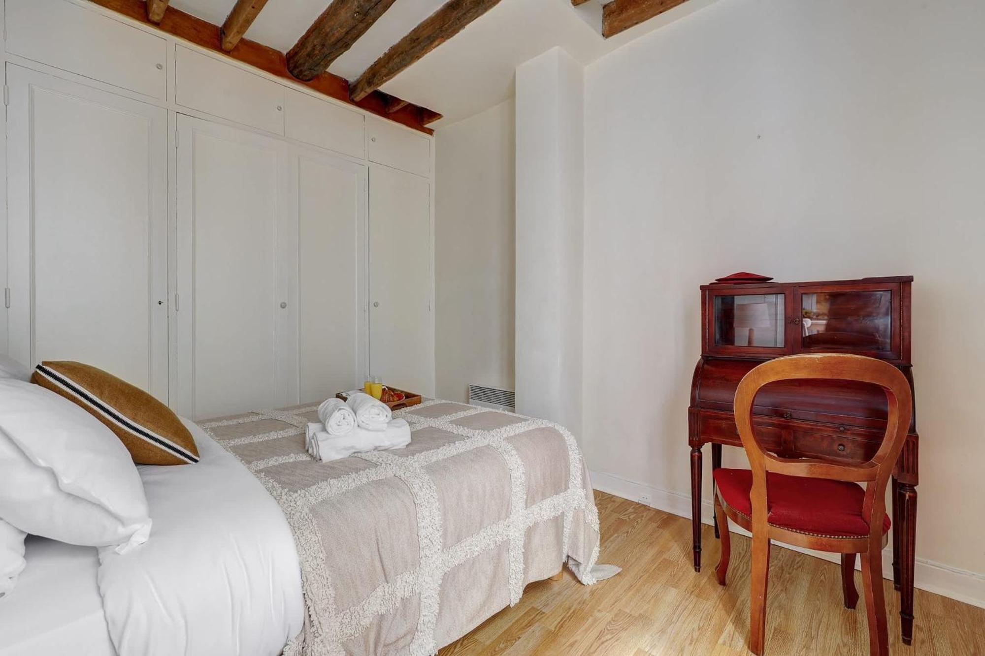 Appartamento Invalides & Rue Cler - 1br - Cityapartmentstay *