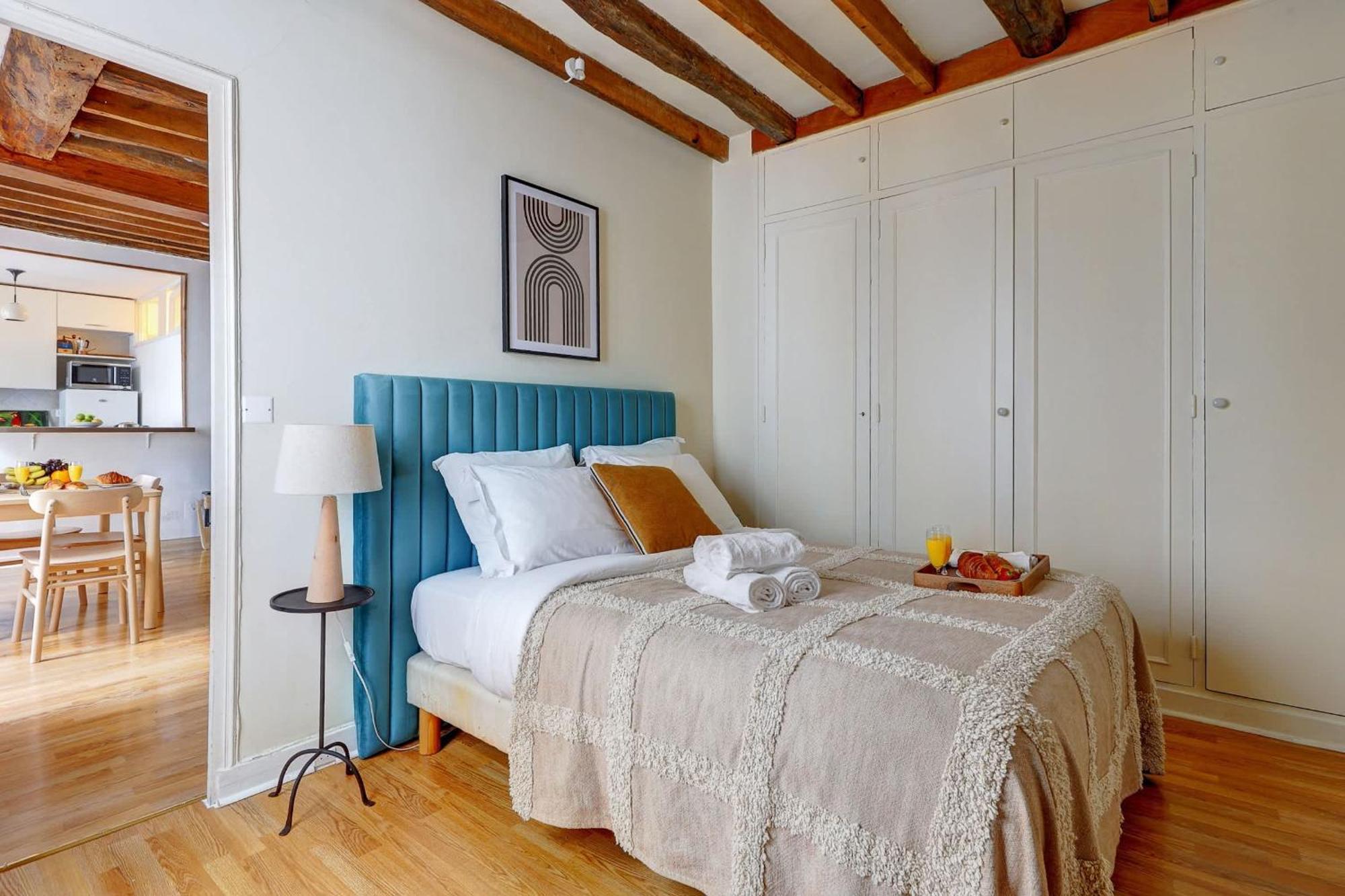 Invalides & Rue Cler - 1br - Cityapartmentstay