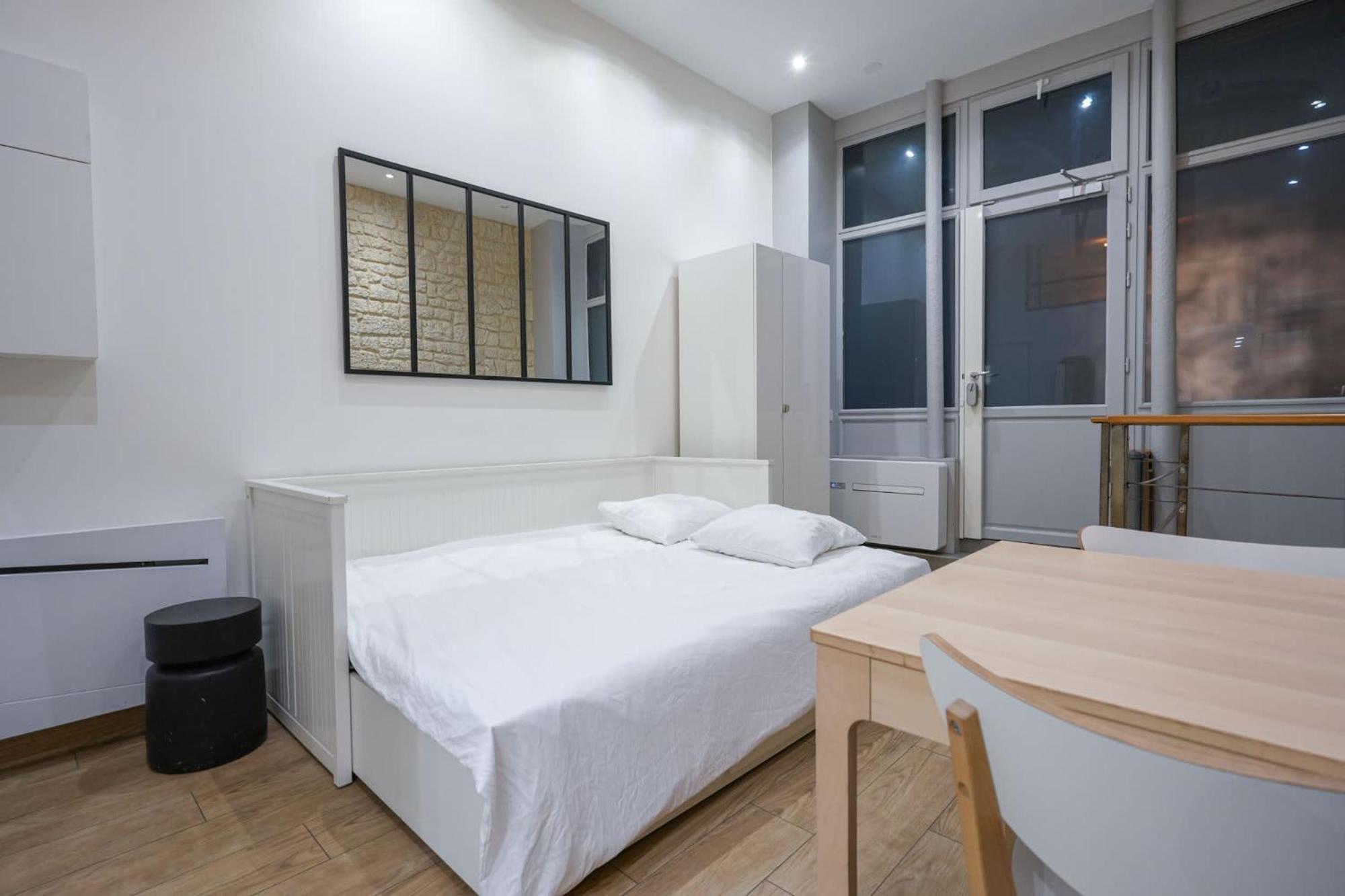 Loft 2 Bedroom Marais, Notre Dame Ac By Lcc Agency * Paris