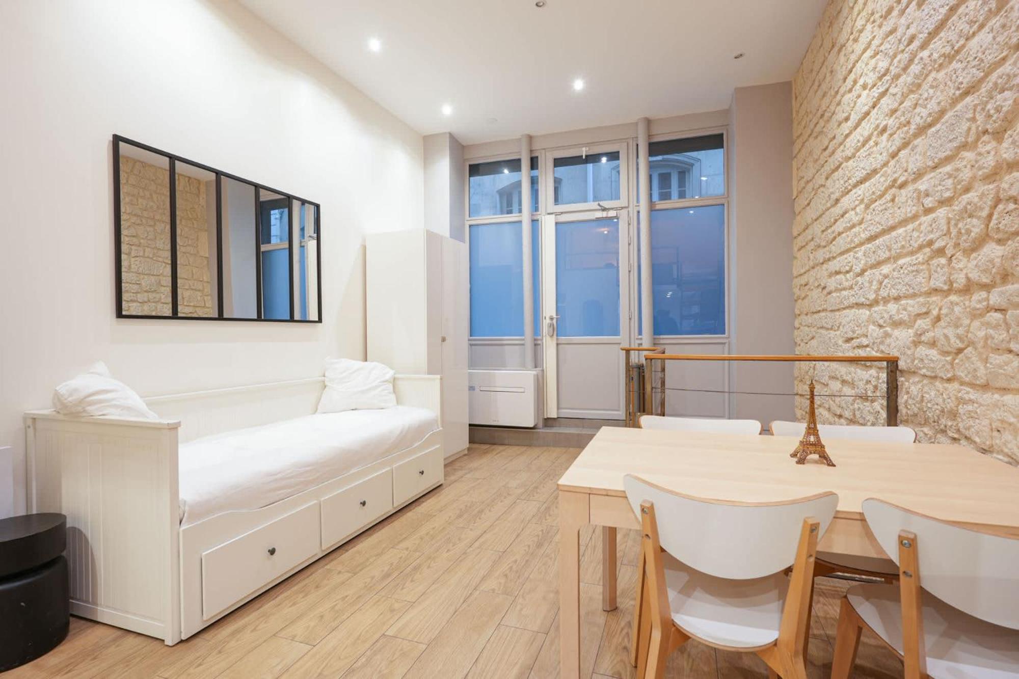 Apartment Loft 2 Bedroom Marais, Notre Dame Ac By Lcc Agency