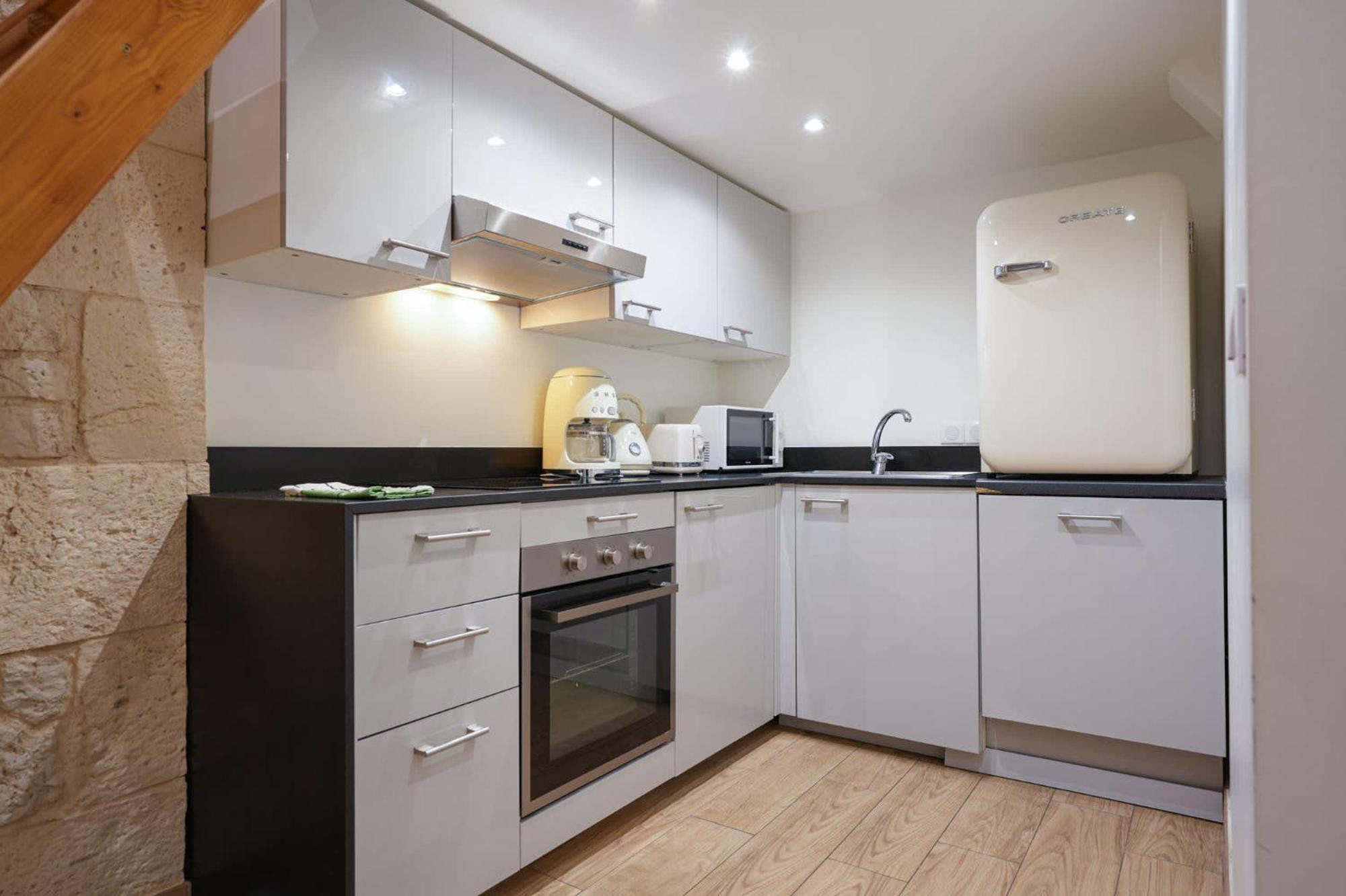 Apartment Loft 2 Bedroom Marais, Notre Dame Ac By Lcc Agency Paris