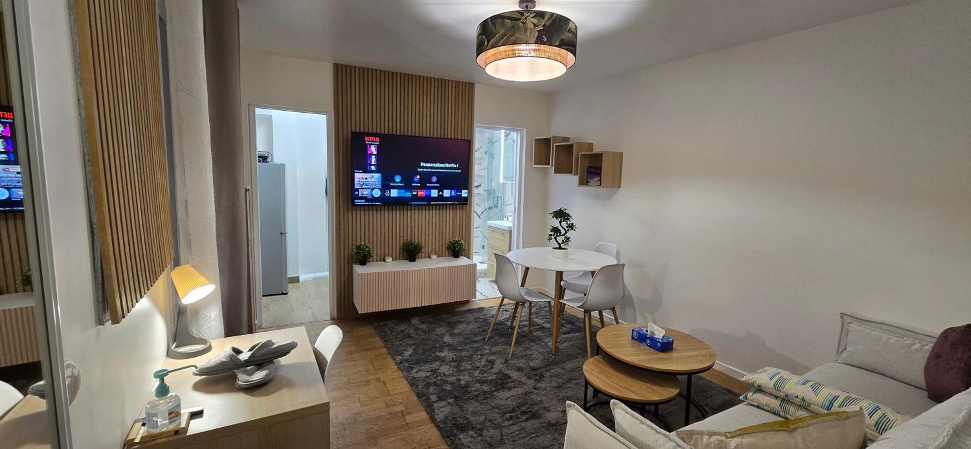 D'architecte En Plein Coeur De 7eme Arrondissement Appartamento *