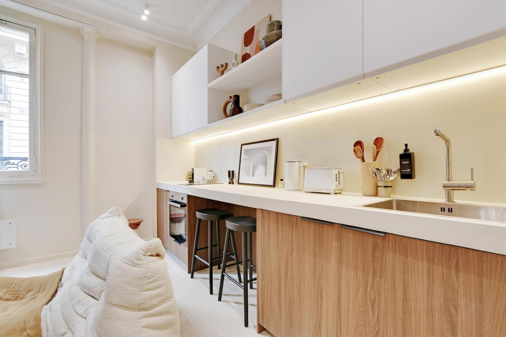 Petit Luxe Parisien - 2p - Parc Monceau Apartment *