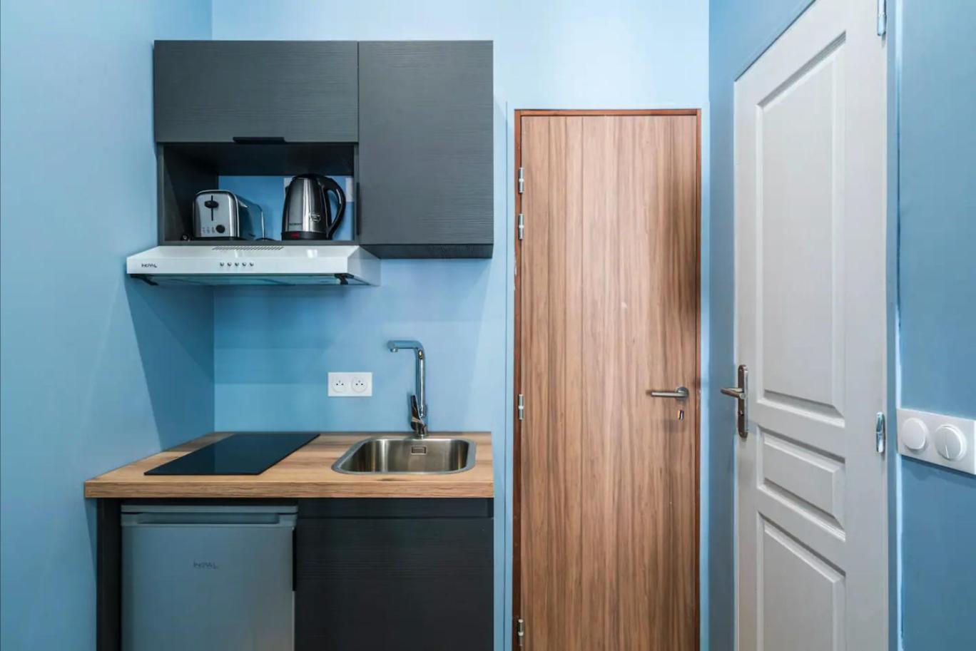 17 Apartment Paris