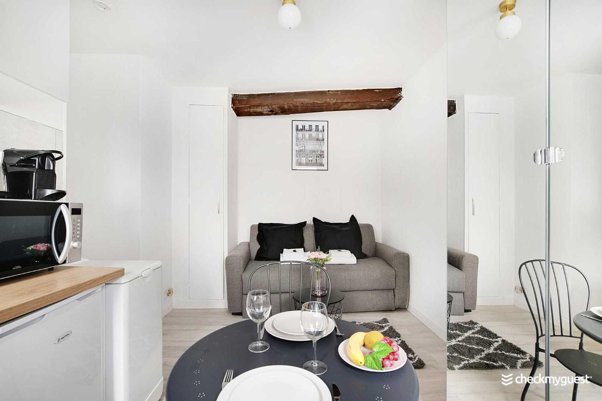 Lovely In The Heart Of The Marais Appartamento Parigi