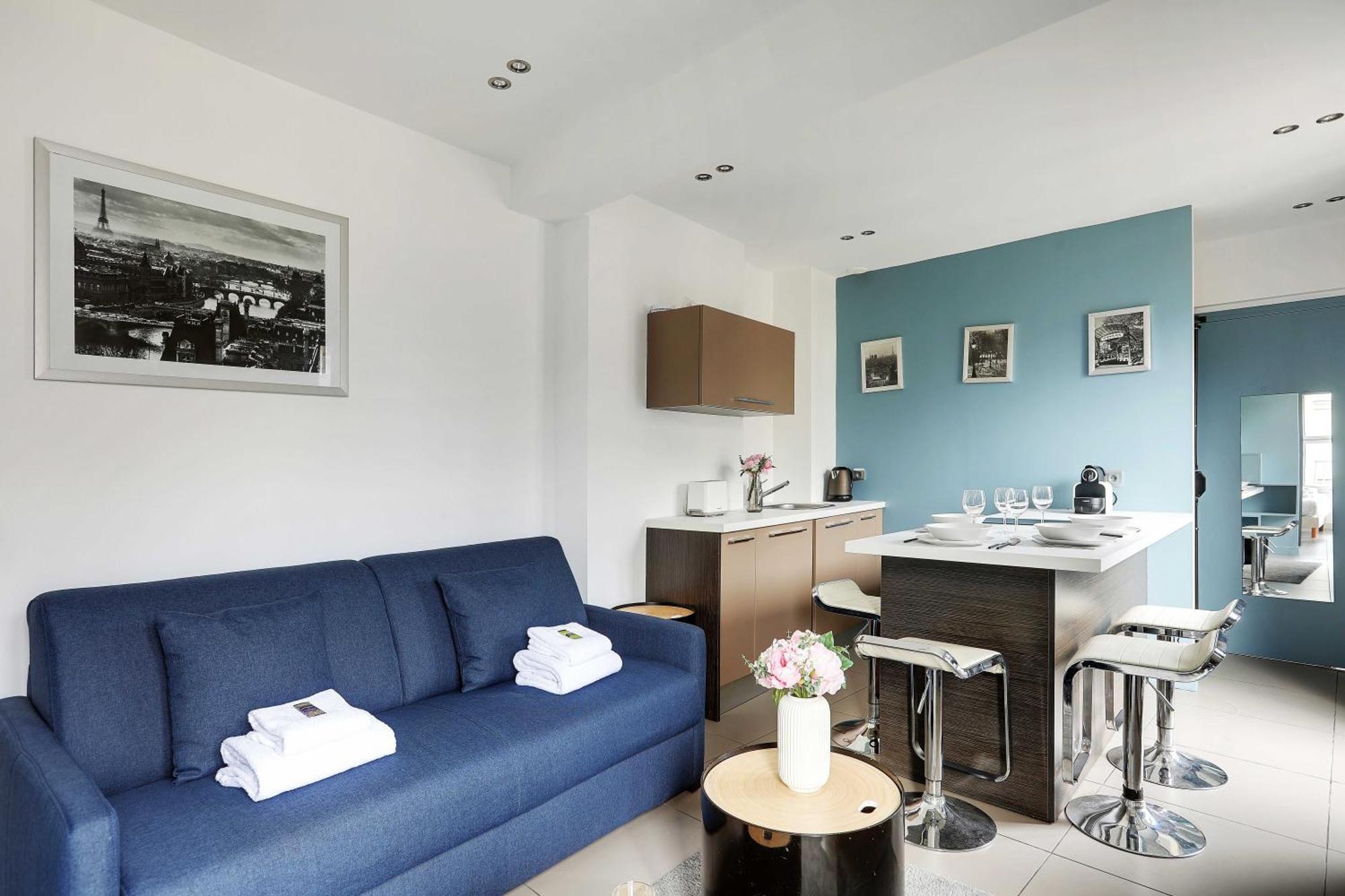 Saint-lazare Apartment *
