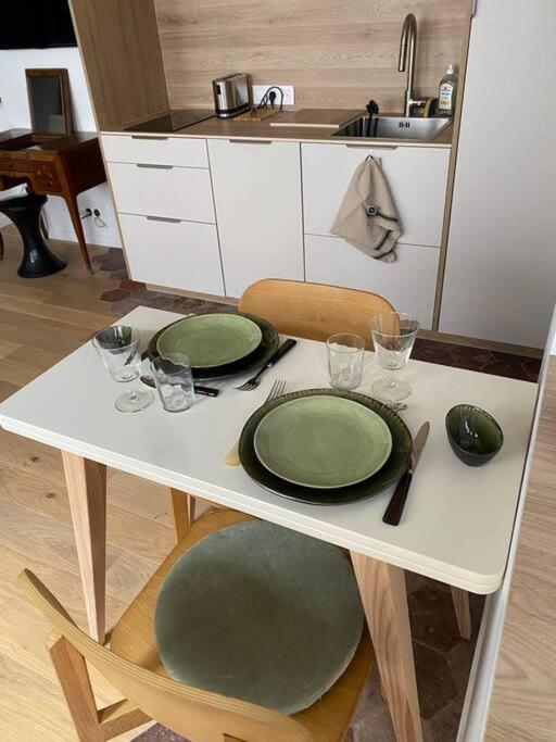 Bright 1 Bed In The Heart Of Hip Paris, Montorgueil * Parigi
