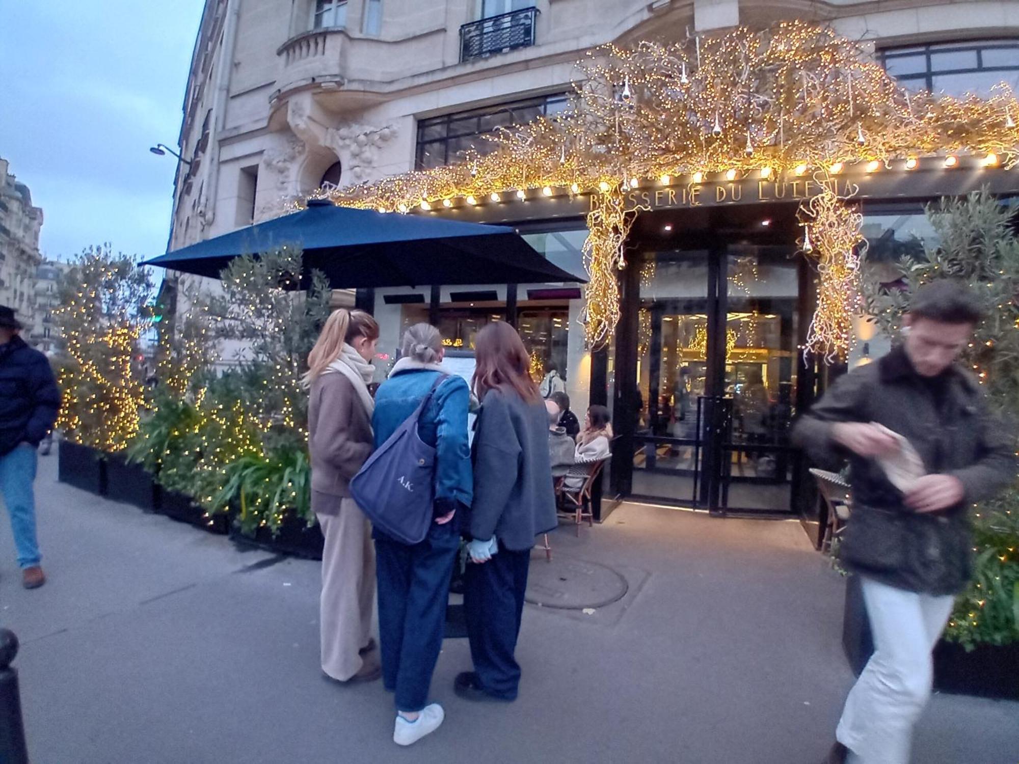 1 Minute Gare Montparnasse , Center, Awsome Place, Close To Eiffel Tour And Louvre Meusm , Front Metro Appartamento Parigi