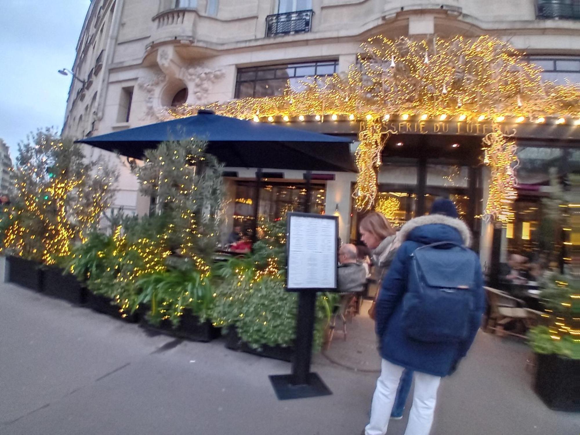1 Minute Gare Montparnasse , Center, Awsome Place, Close To Eiffel Tour And Louvre Meusm , Front Metro Appartamento