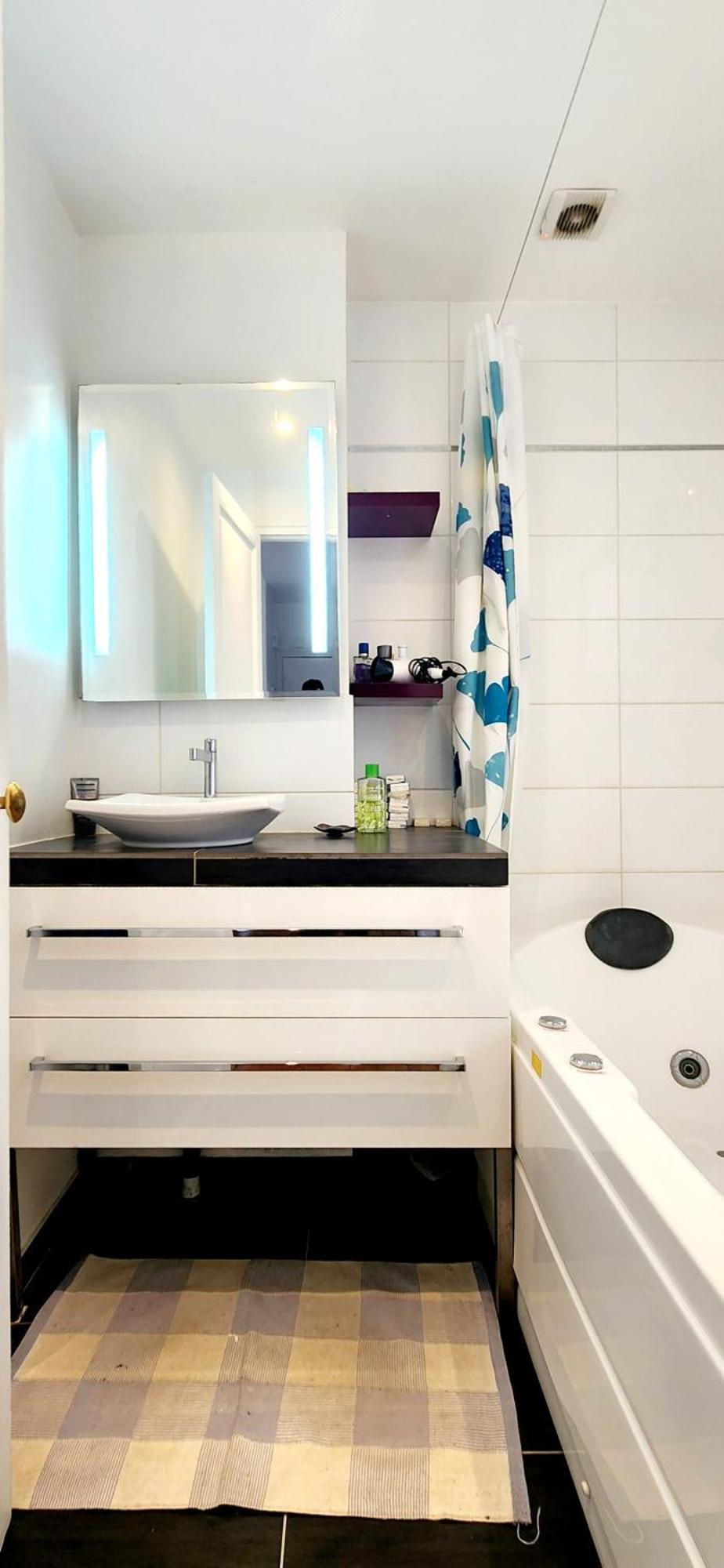 Charming Nest In Paris-pont Cardinet * Paris