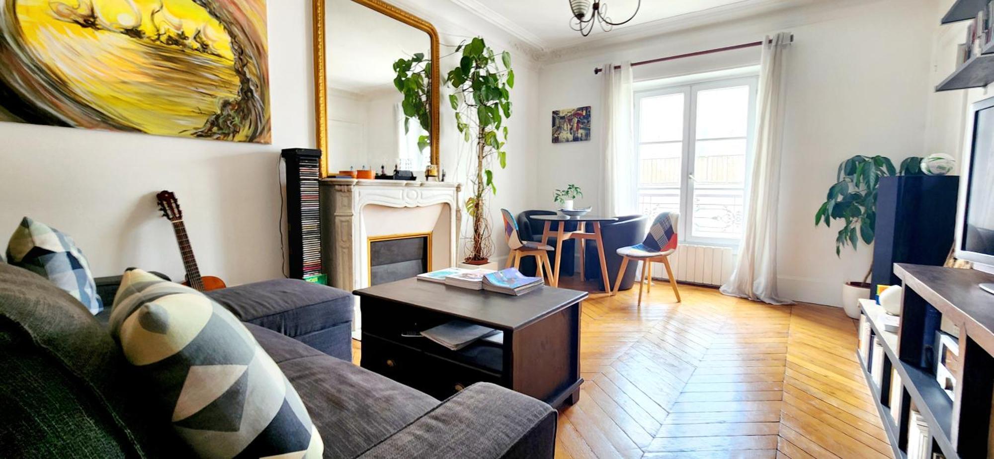 Apartment Charming Nest In Paris-pont Cardinet *