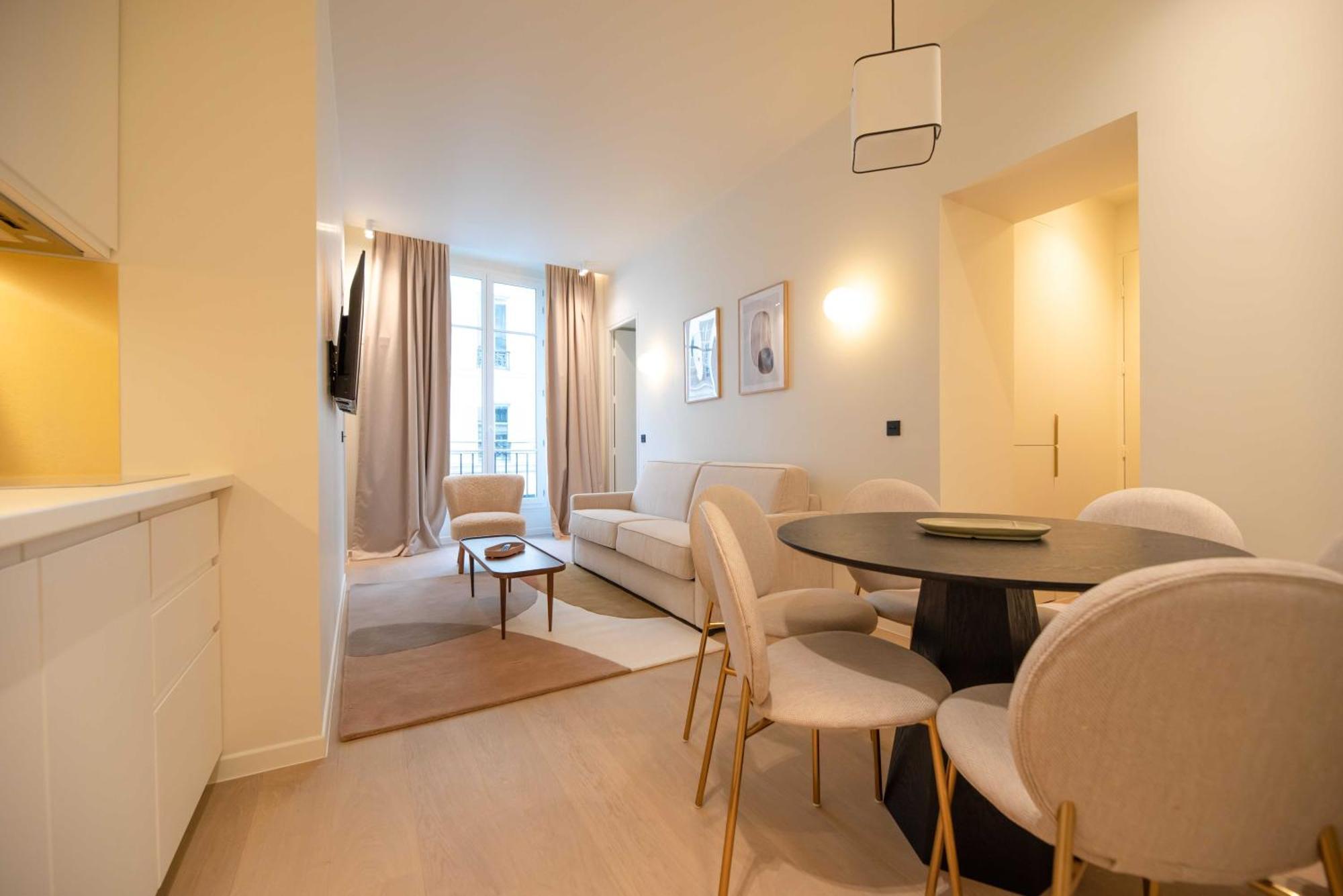 Elegant With Ac - 2br-6p -palais Garnier Appartamento