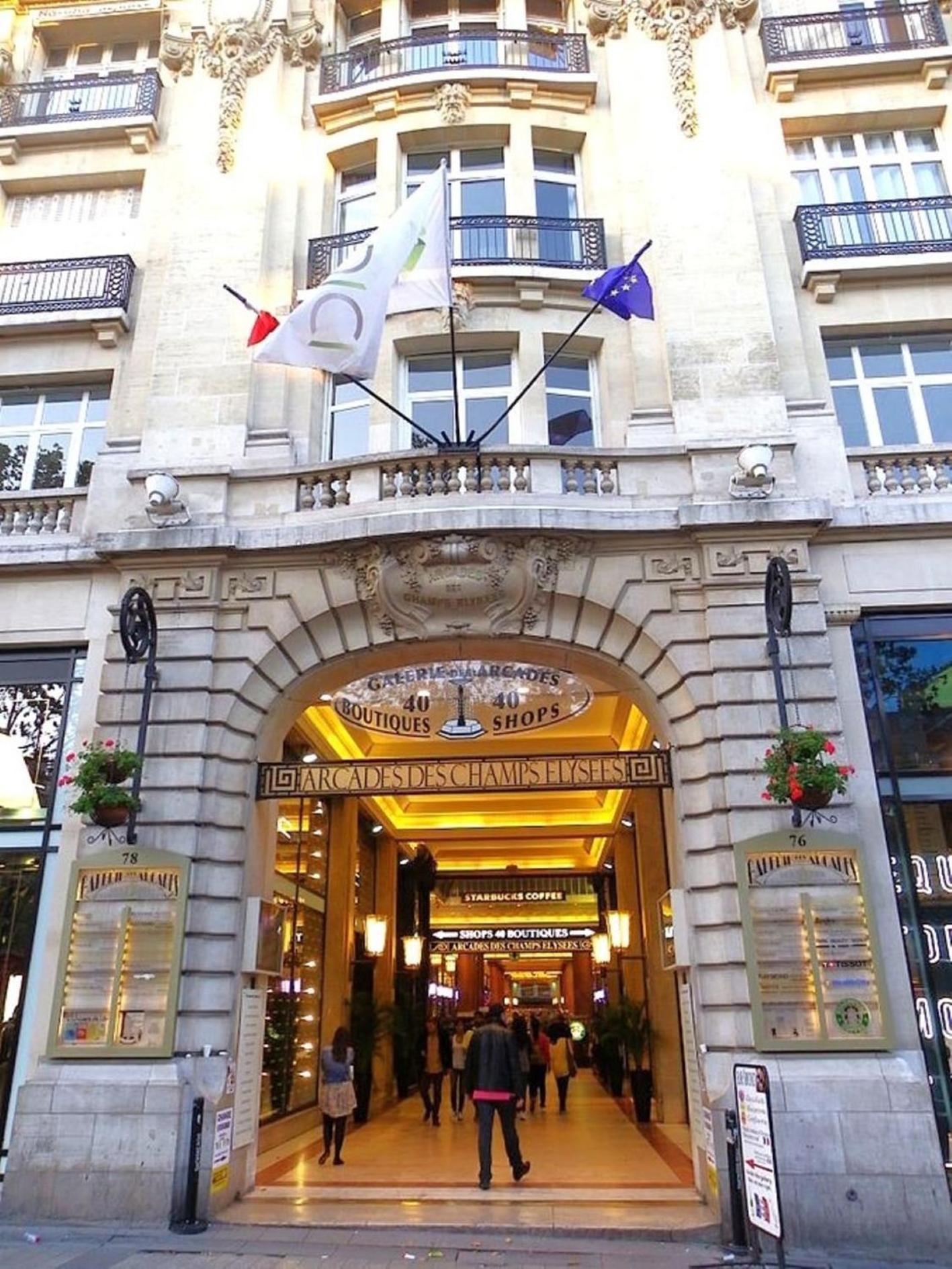 Appartamento De Charme Toits Parisiens *