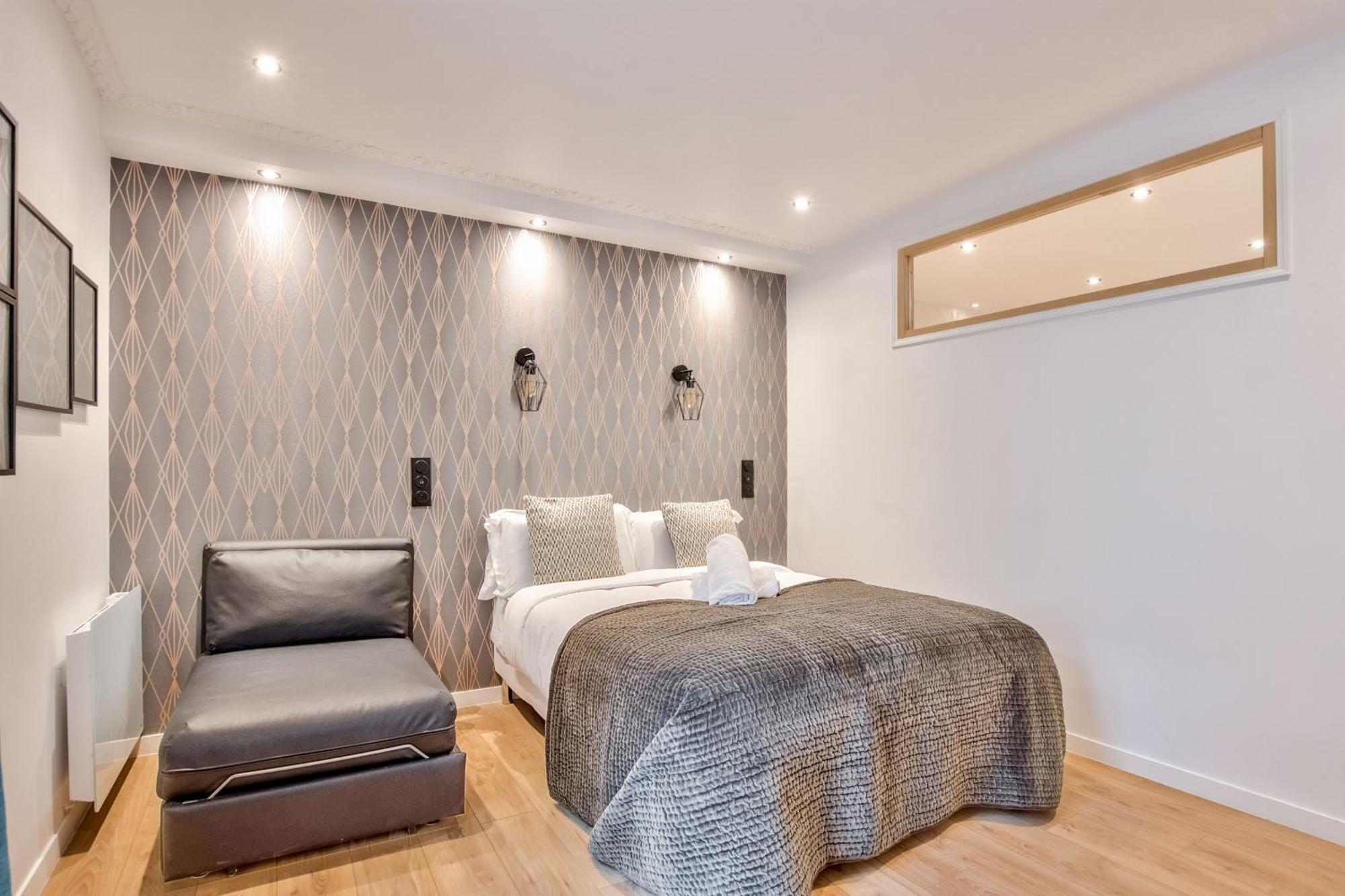 Urban Flat 104 - Opera Perfect Flat Apartment