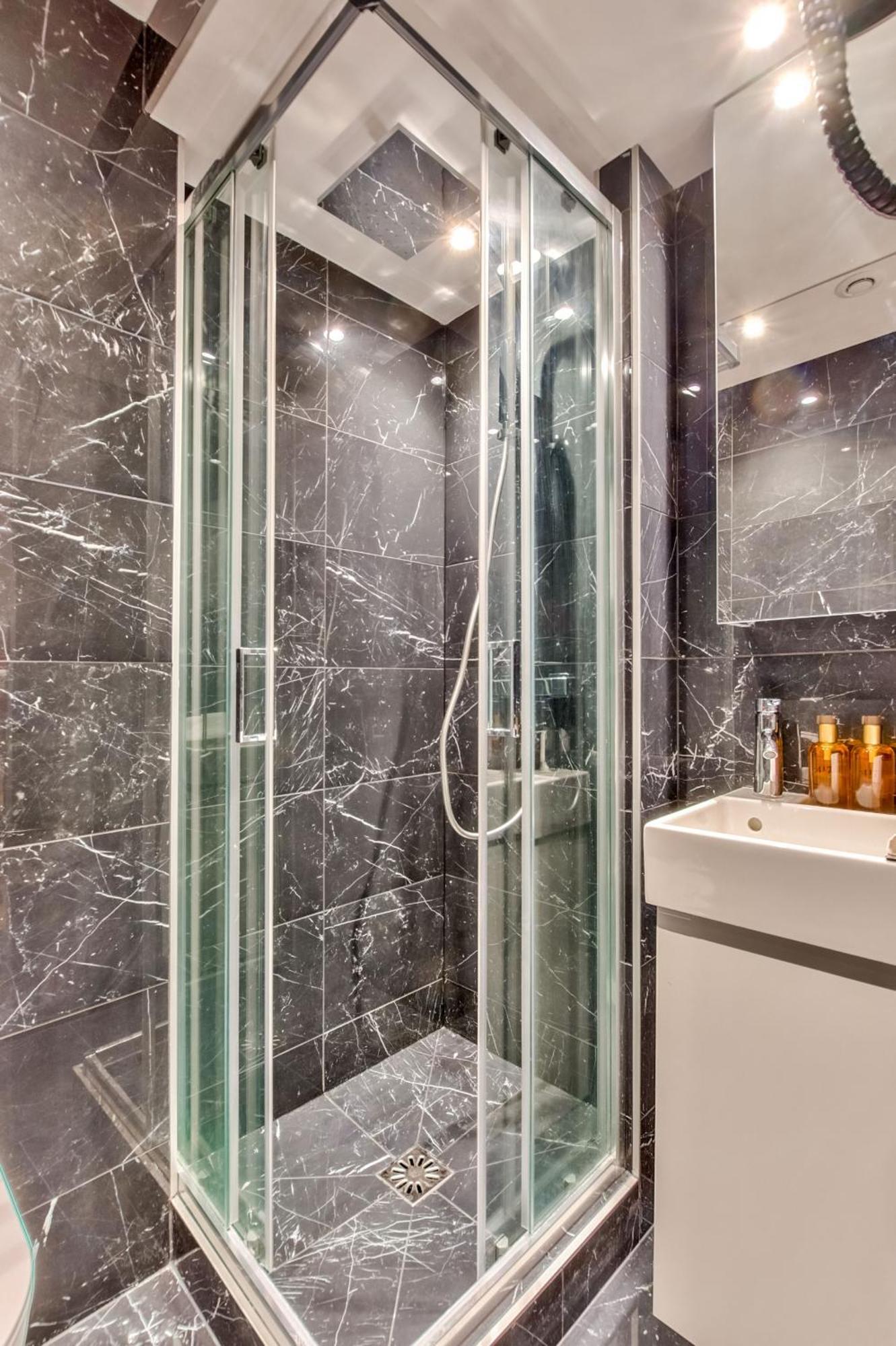 Apartment Urban Flat 104 - Opera Perfect Flat