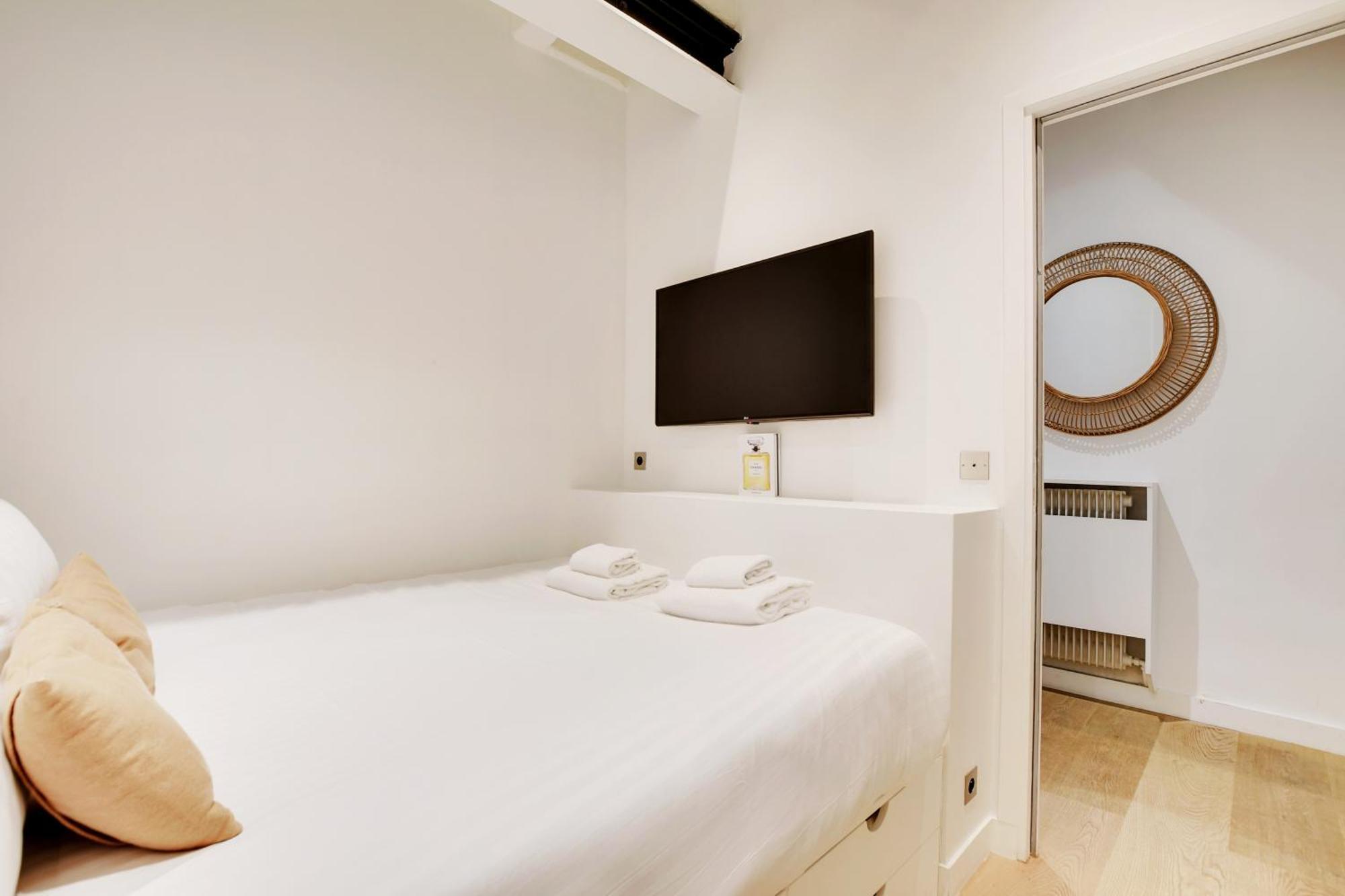 Pick A Flat's In Palais Royal - Rue De Richelieu *