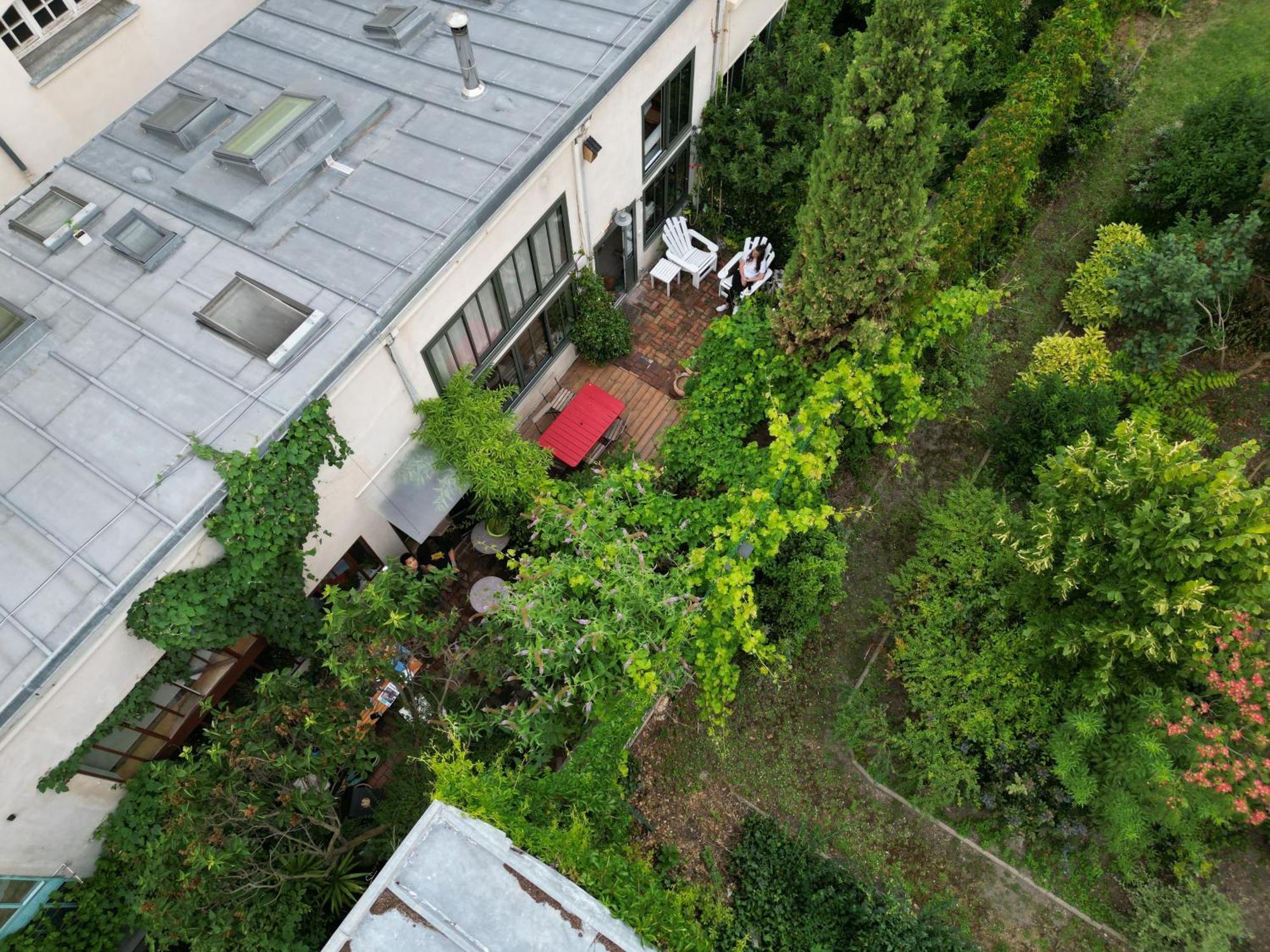 Appartamento Charming House, Calm Garden In The Center Of Parigi