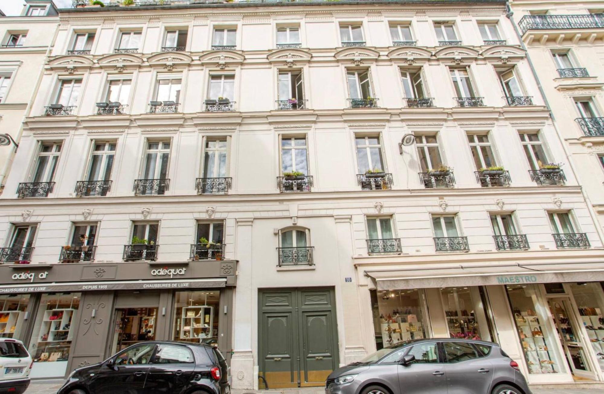 Chic Parisian Flat Apartment *