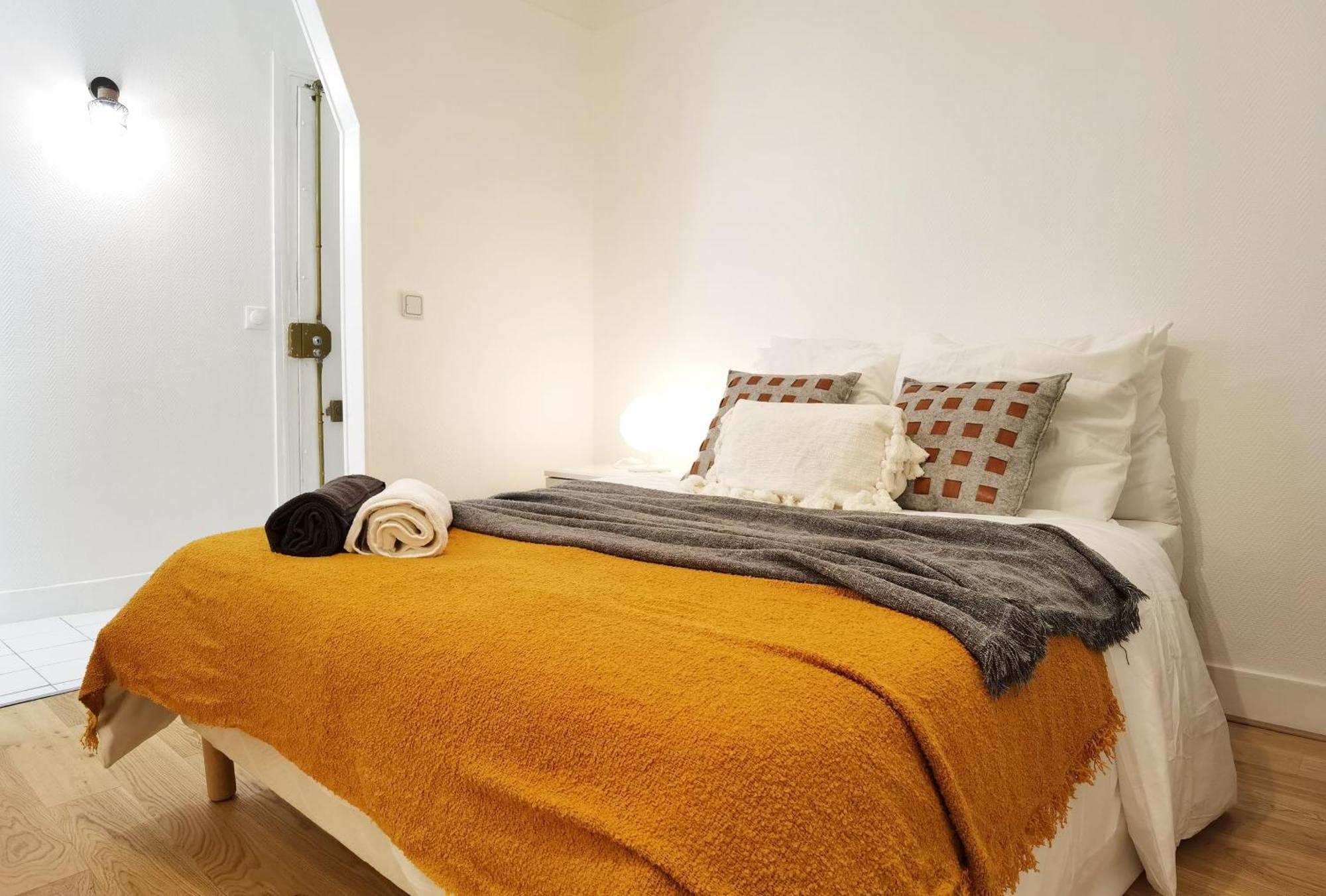Appartamento Luminous Renovated Near Porte D'orleans T3a Parigi