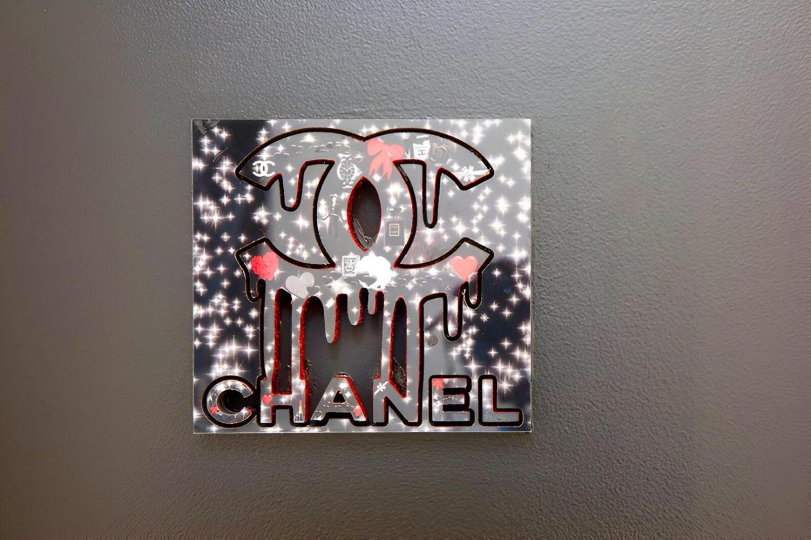 210-suite Chanel *