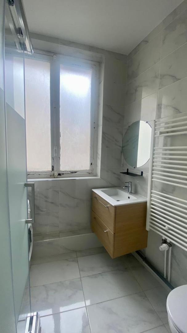 Apartment Confortable Champs Elysees 4p