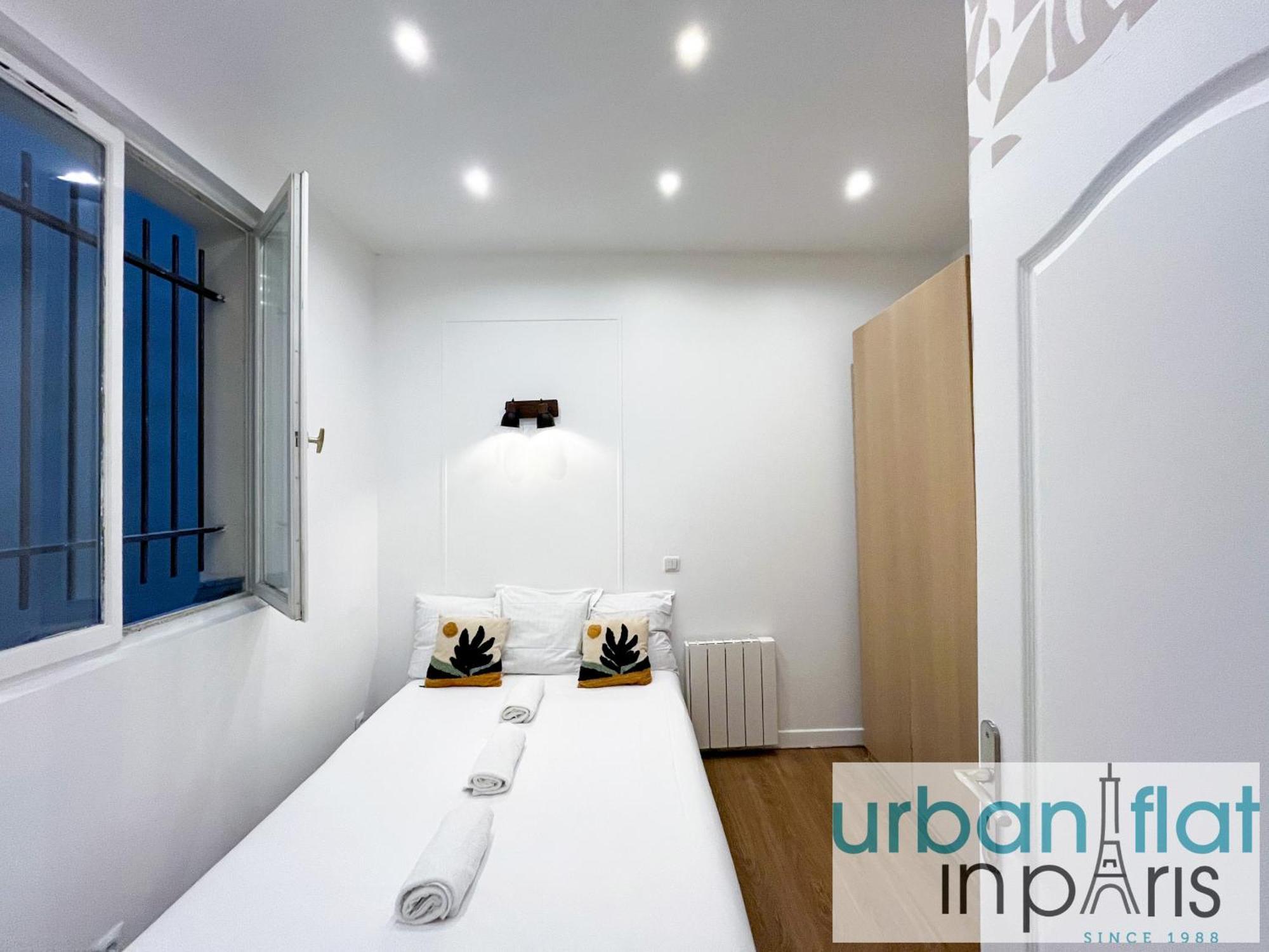 Apartment 35 - Urban Montmartre