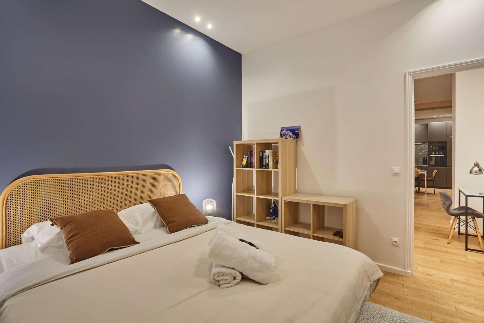 New 2 Bedrooms Center Of By Prestige Appartamento Parigi